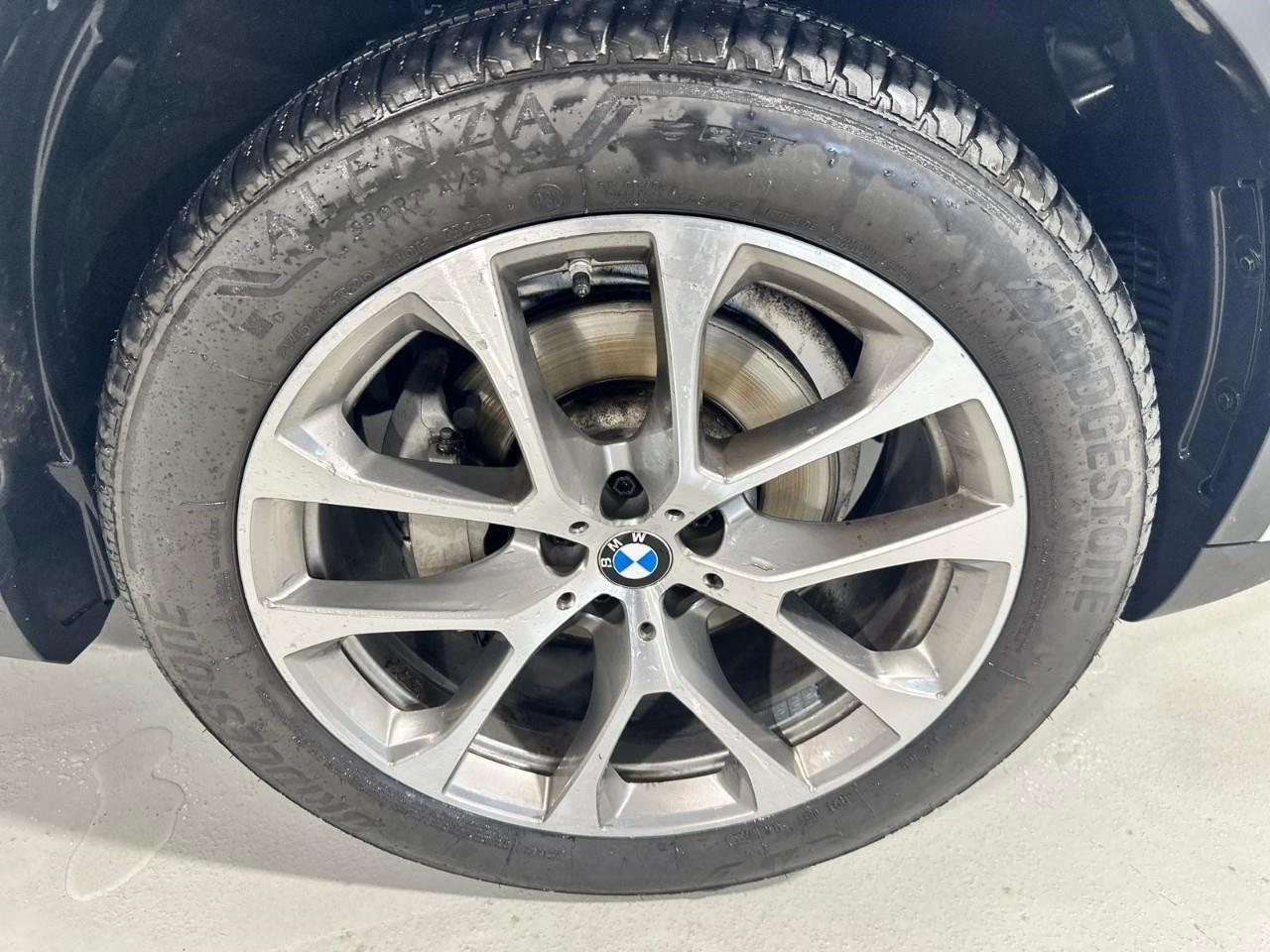 2022 BMW X5 xDrive40i 4dr All-Wheel Drive Sports Activity Vehicle Photo