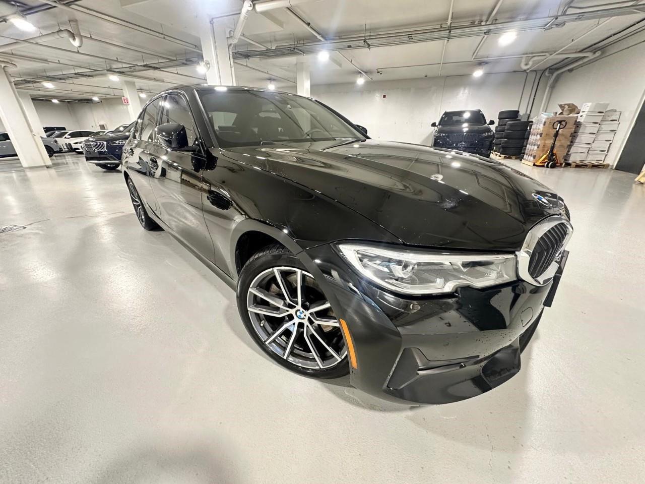 2022 BMW 330 i xDrive 4dr All-Wheel Drive Sedan Photo0