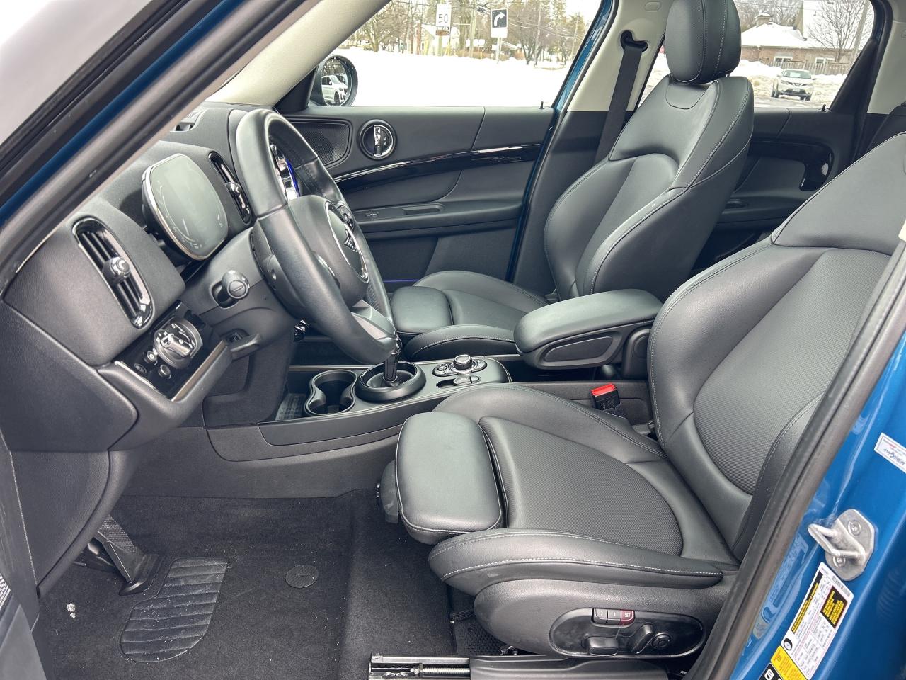 2022 MINI Countryman Cooper S Photo