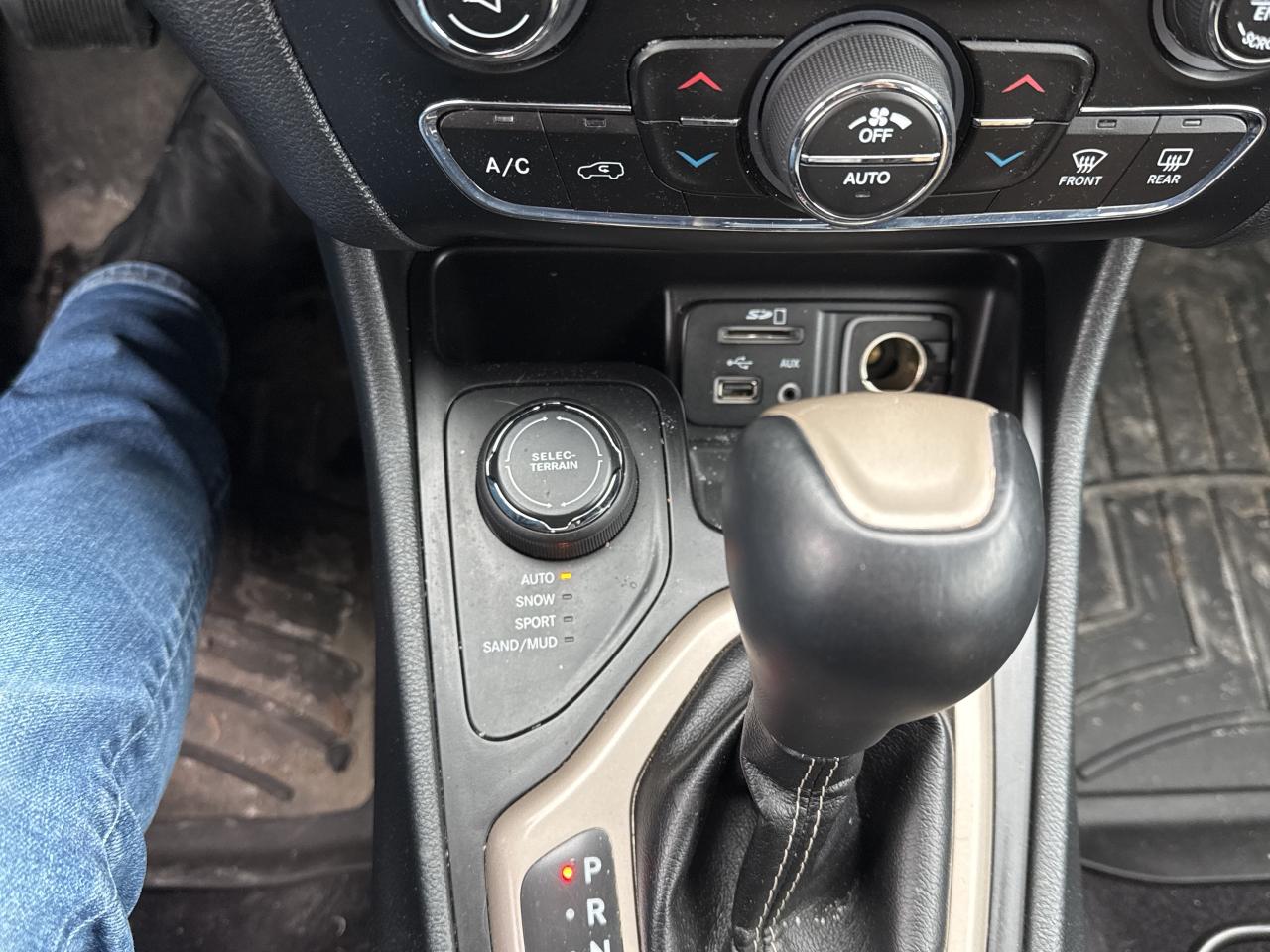 2016 Jeep Cherokee North Latitude Photo