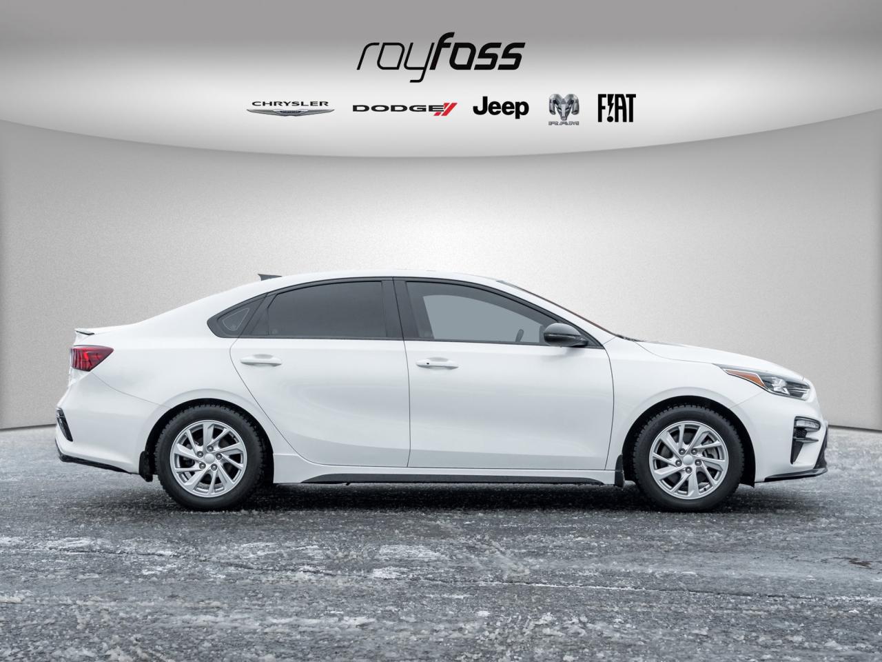 2021 Kia Forte GT Photo