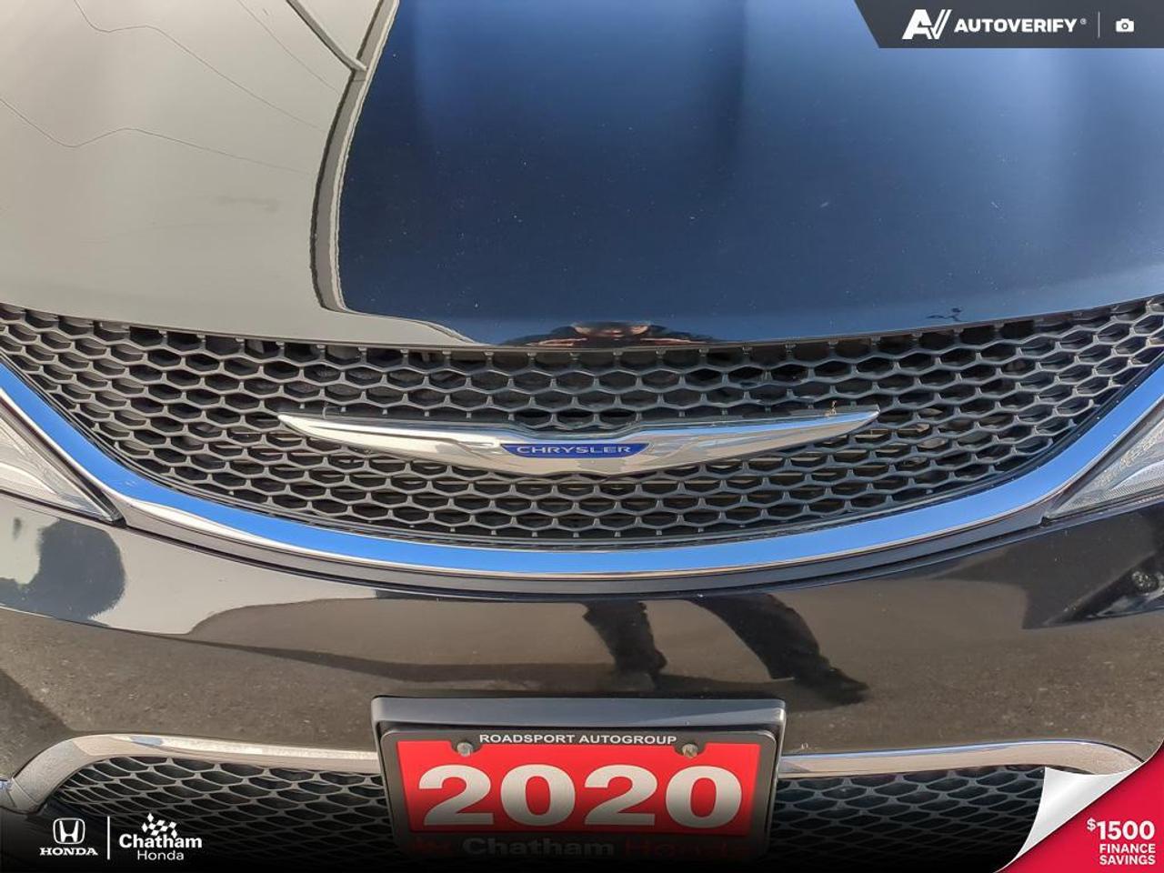 2020 Chrysler Pacifica Touring L Photo