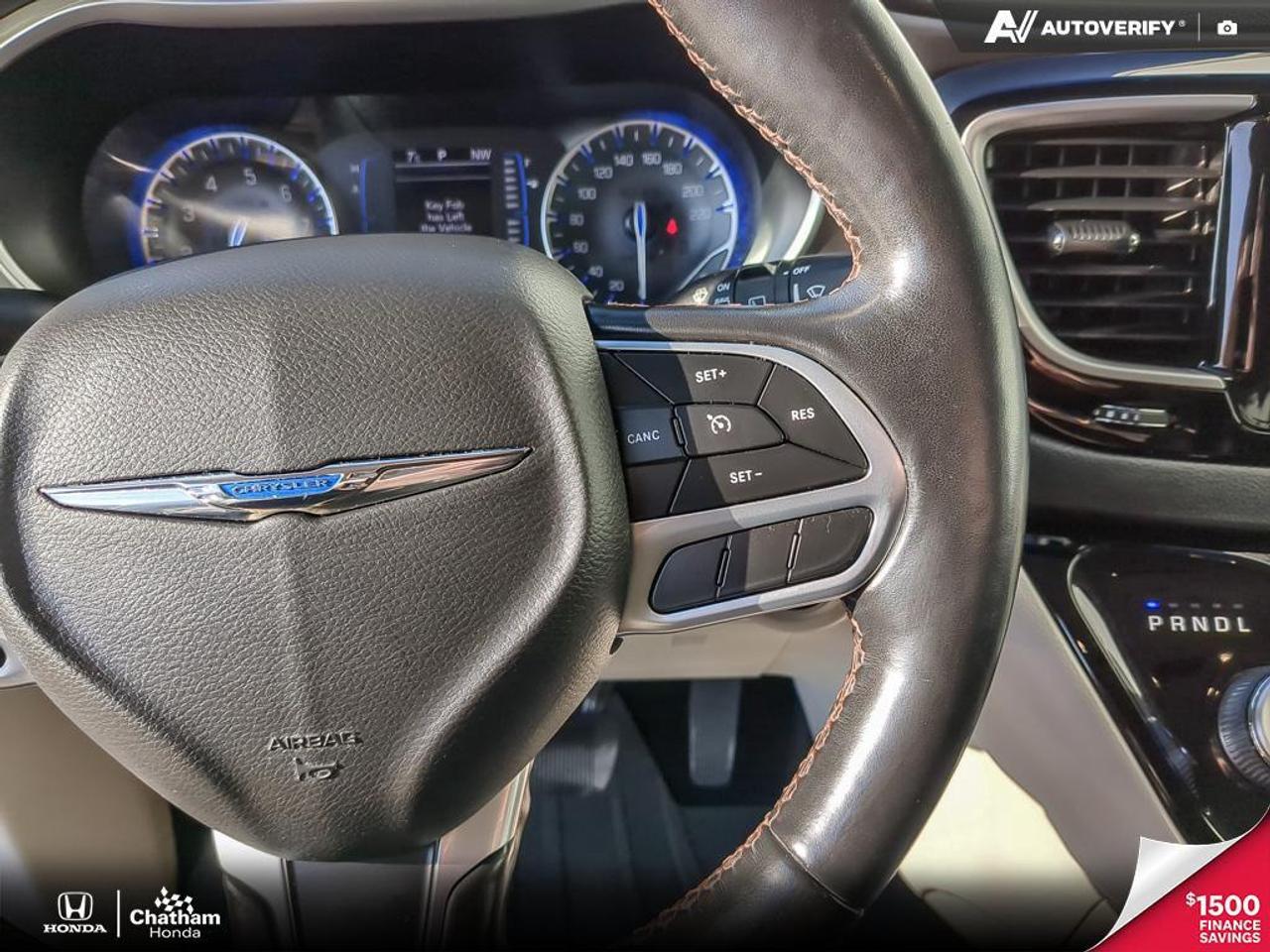 2020 Chrysler Pacifica Touring L Photo