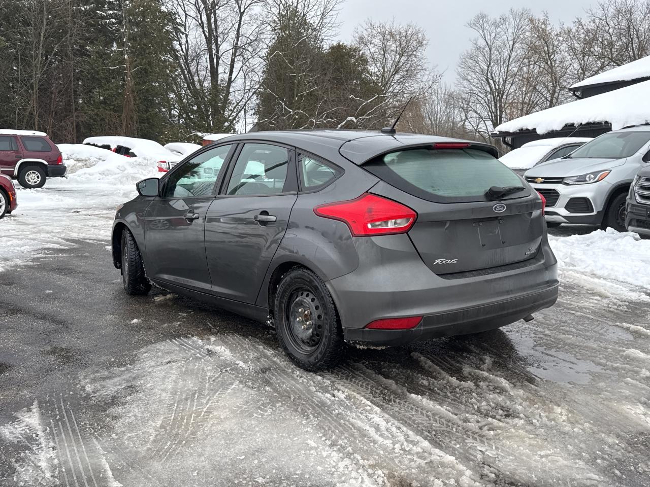 2016 Ford Focus SE Photo4
