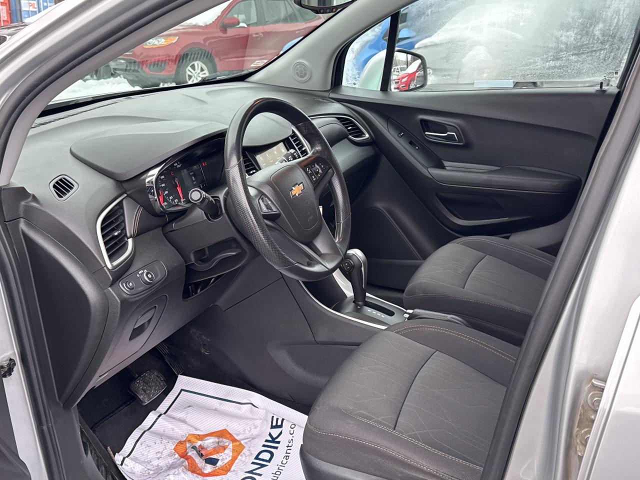 2019 Chevrolet Trax LT, Bluetooth, Back Up Cam Photo