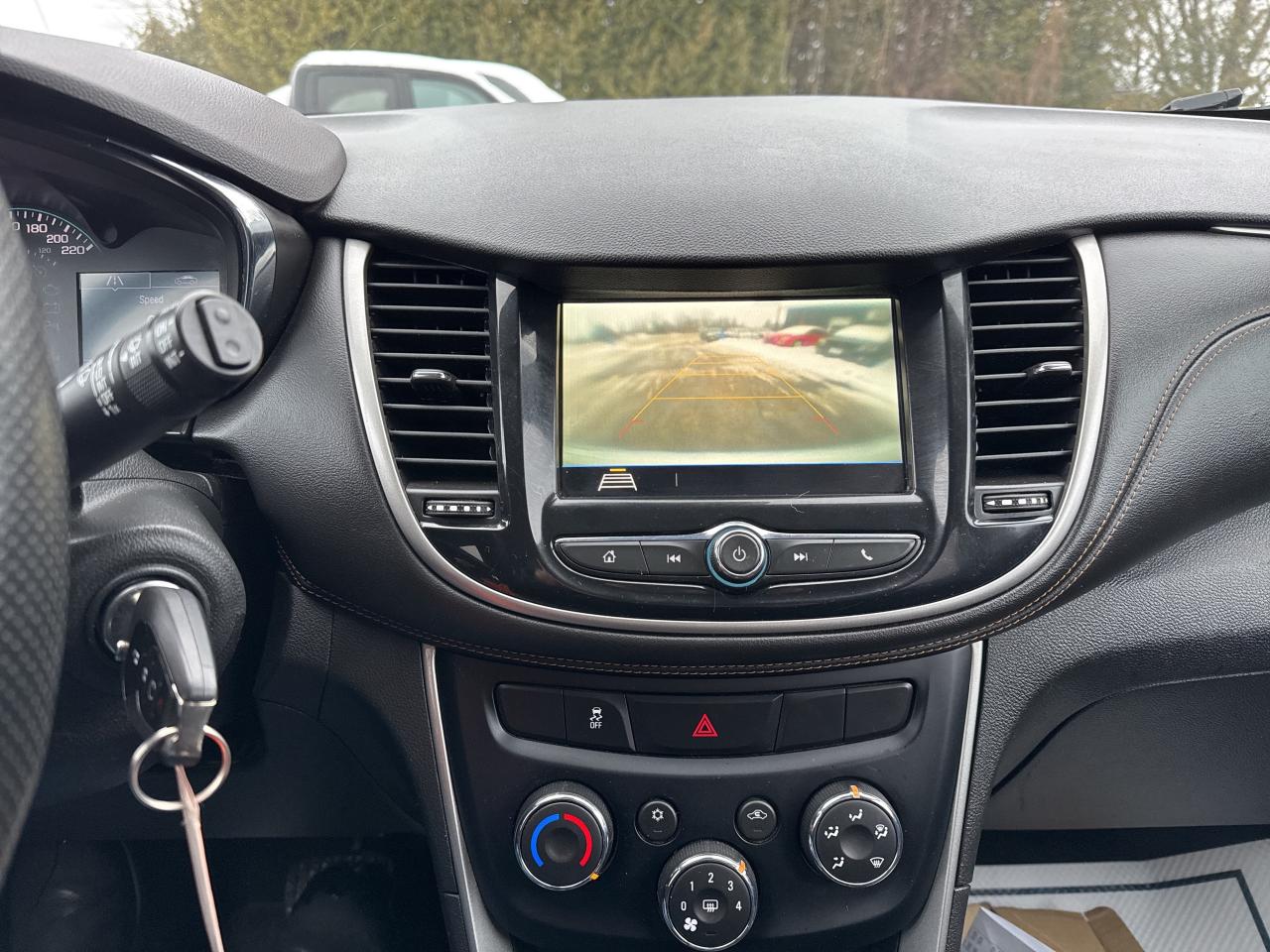 2019 Chevrolet Trax LT Photo