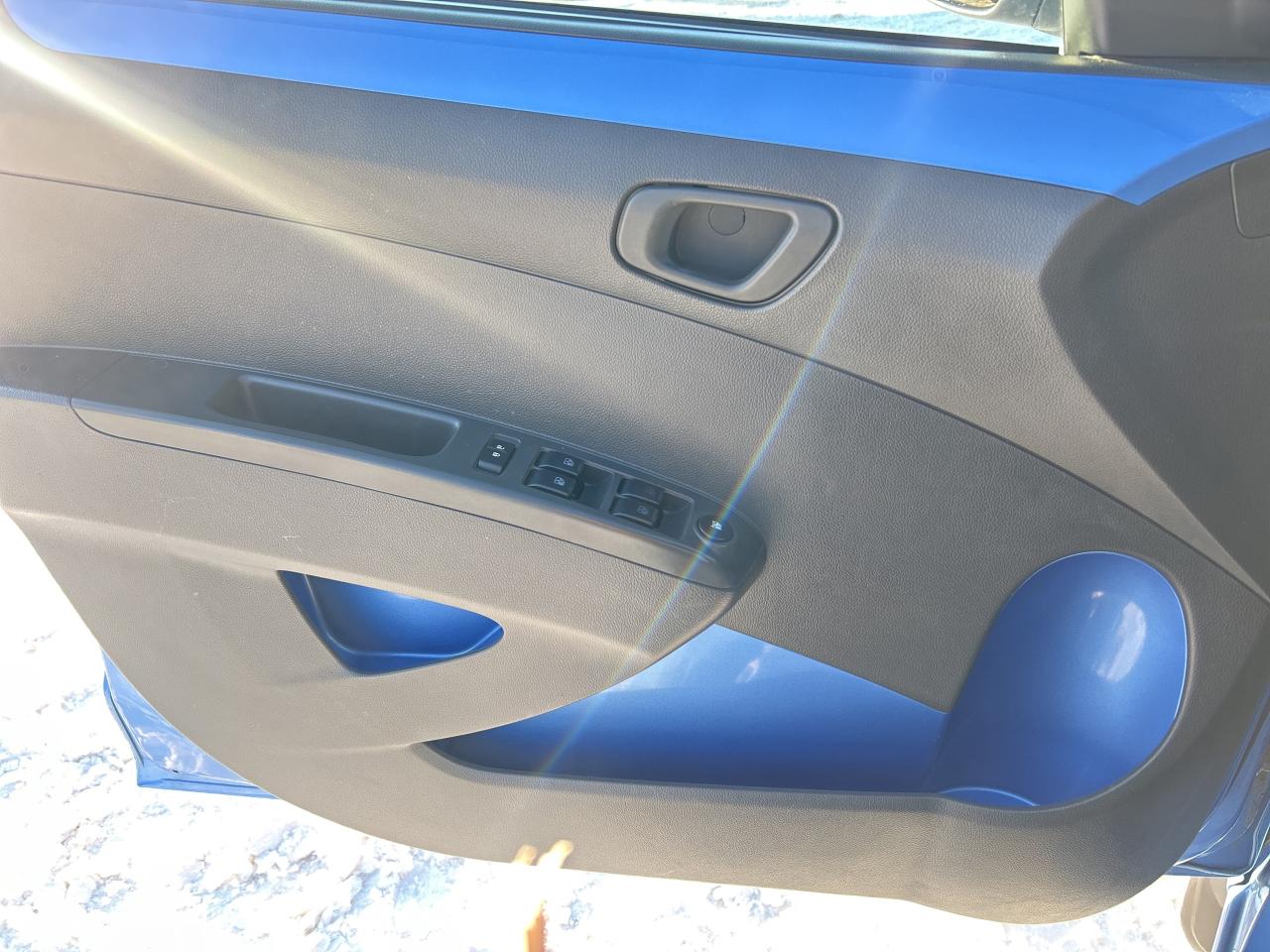 2015 Chevrolet Spark LT, Bluetooth Photo