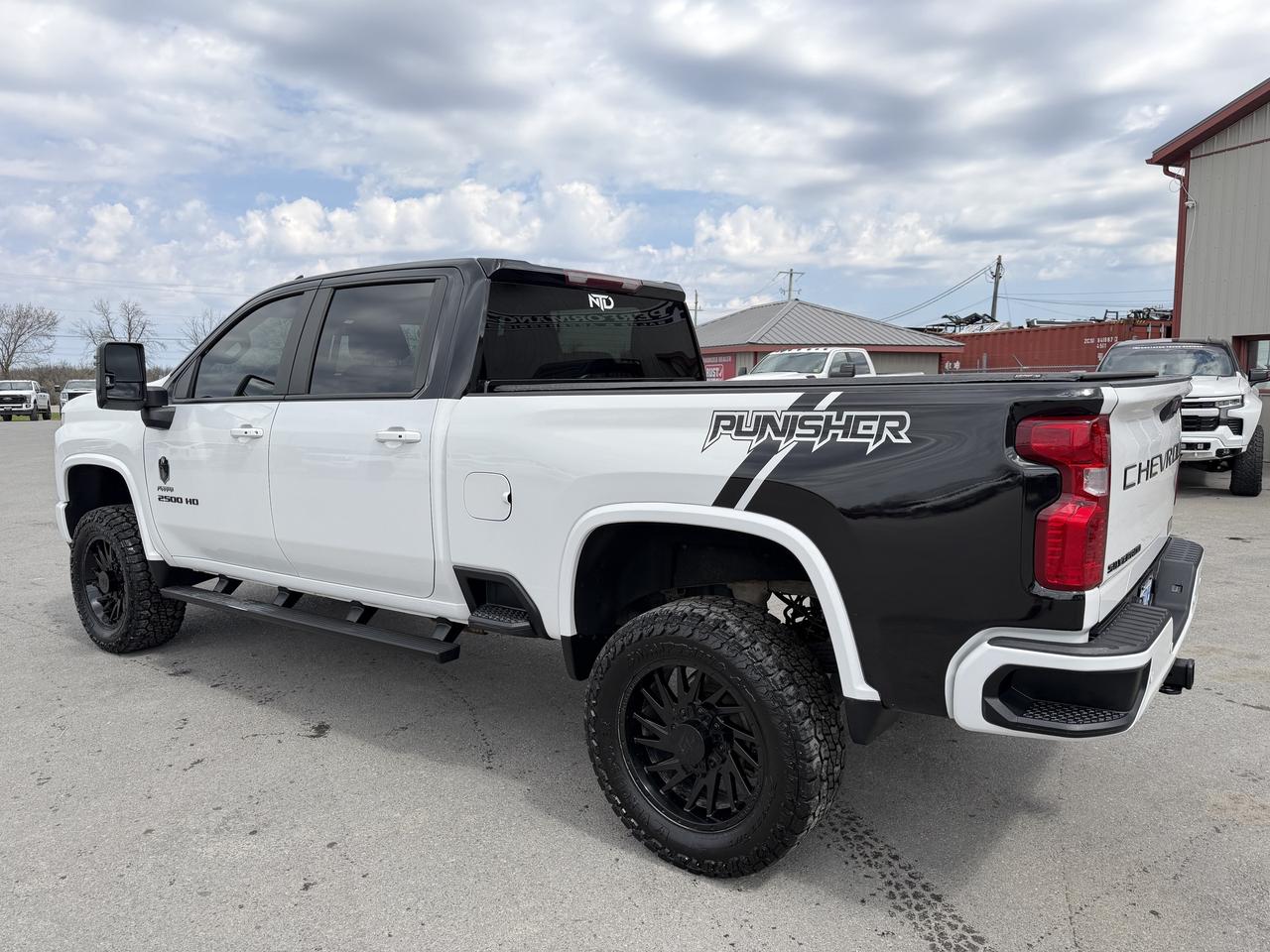 2020 Chevrolet SILVERADO 2500HD LT PUNISHER EDITION DURAMAX Photo4
