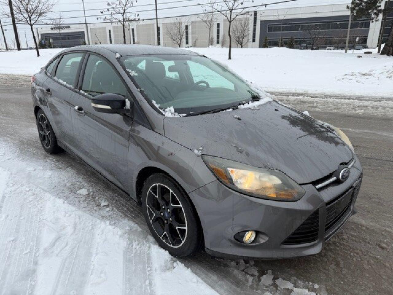 2014 Ford Focus SE/4CYL/AUTOMATIC/1 OWNER/CERTIFIED Photo2