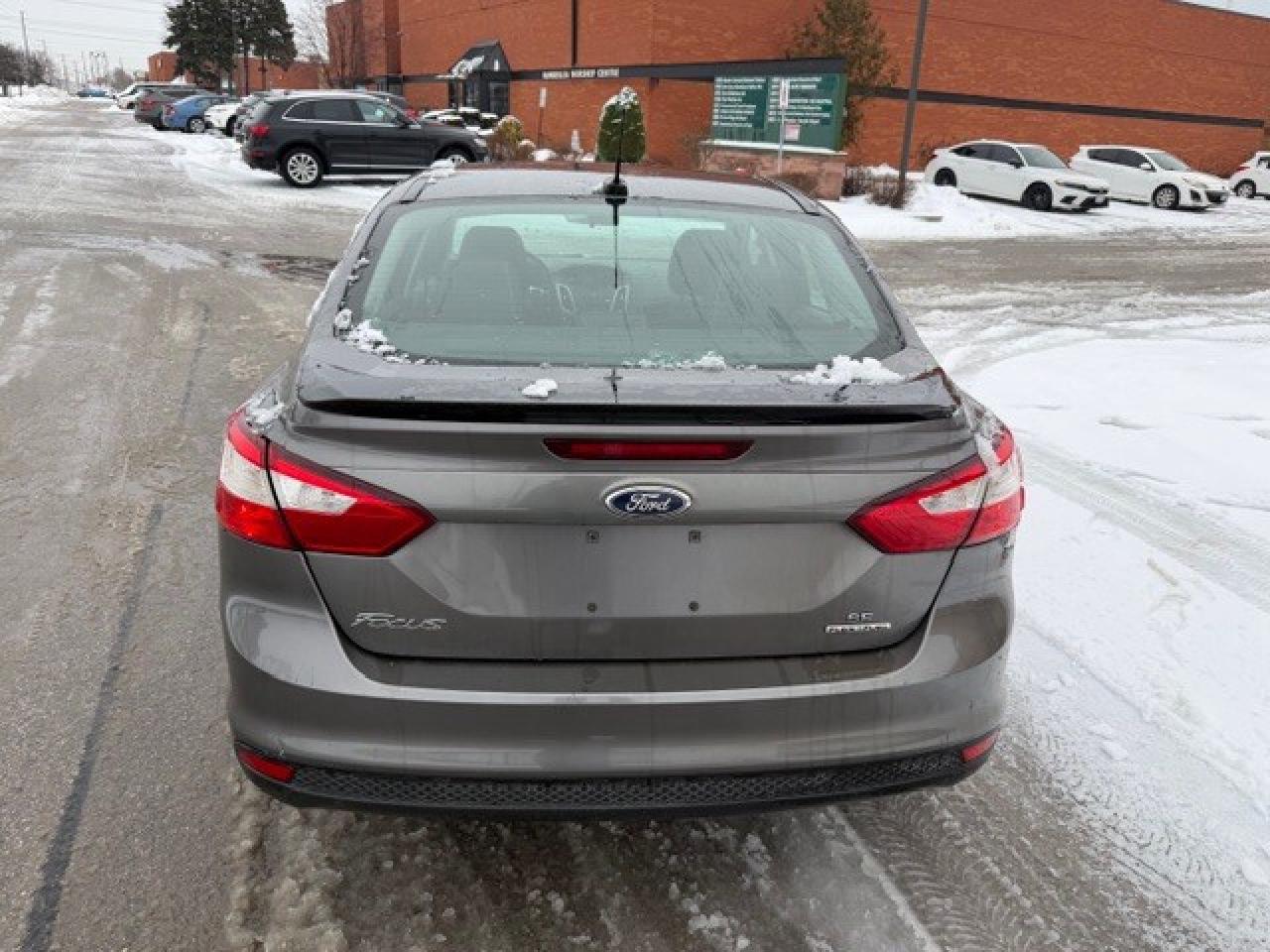 2014 Ford Focus SE/4CYL/AUTOMATIC/1 OWNER/CERTIFIED Photo4