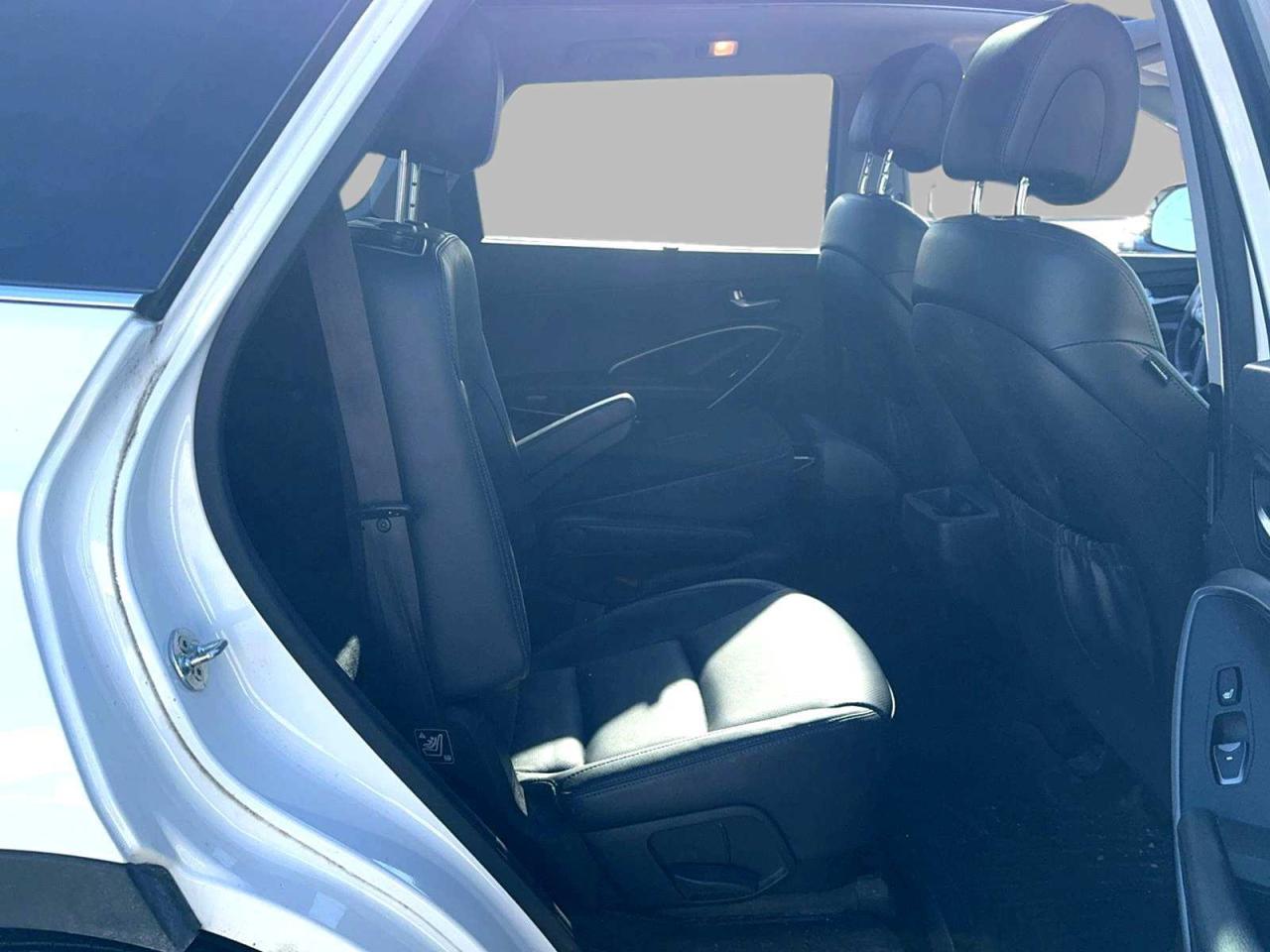 2019 Hyundai Santa Fe XL Luxury AWD 7 Pass Leather Sunroof Photo