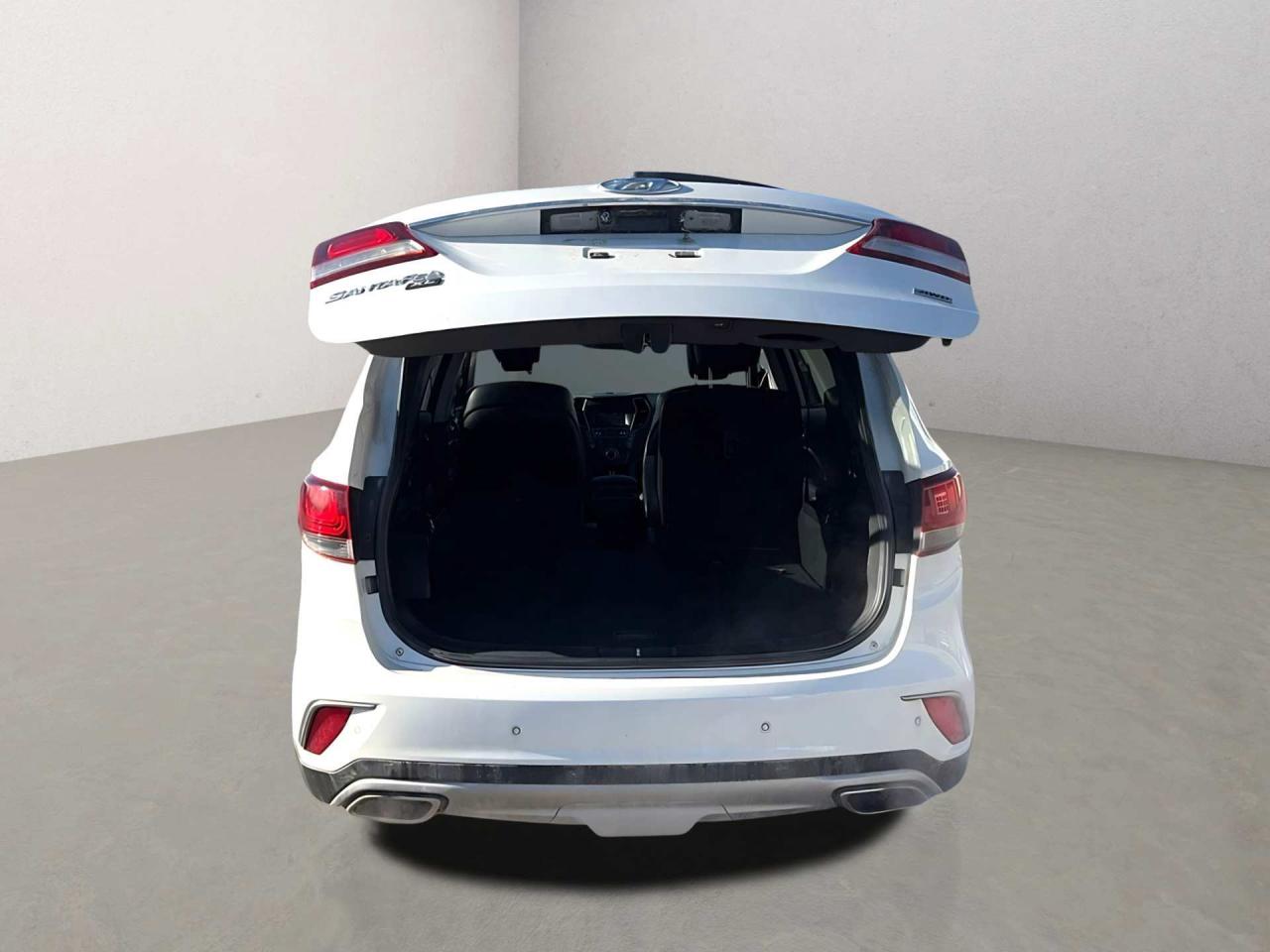 2019 Hyundai Santa Fe XL Luxury AWD 7 Pass Leather Sunroof Photo