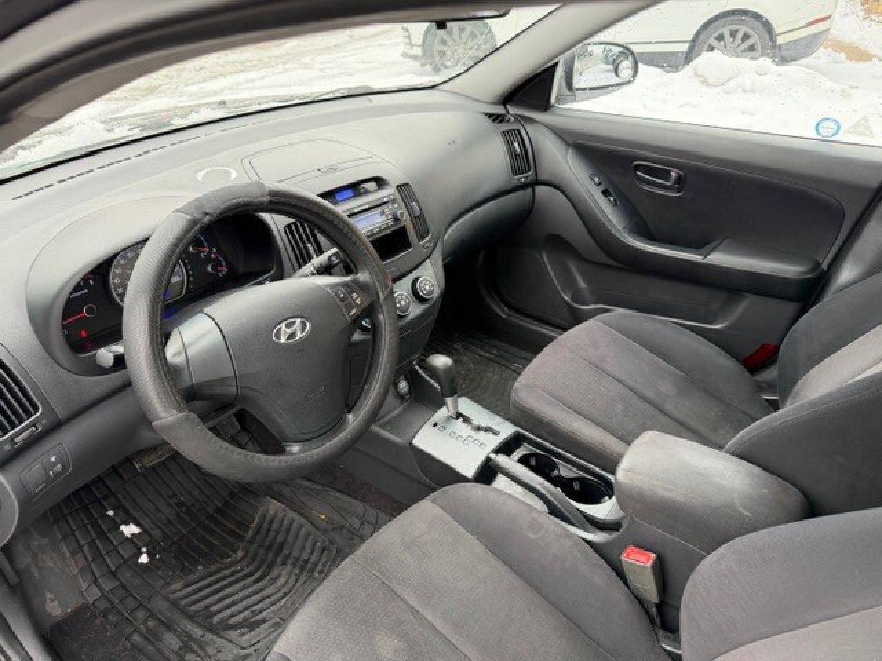 2008 Hyundai Elantra AUTOMATIC/CERTIFIED/2 SETS OF TIRES Photo