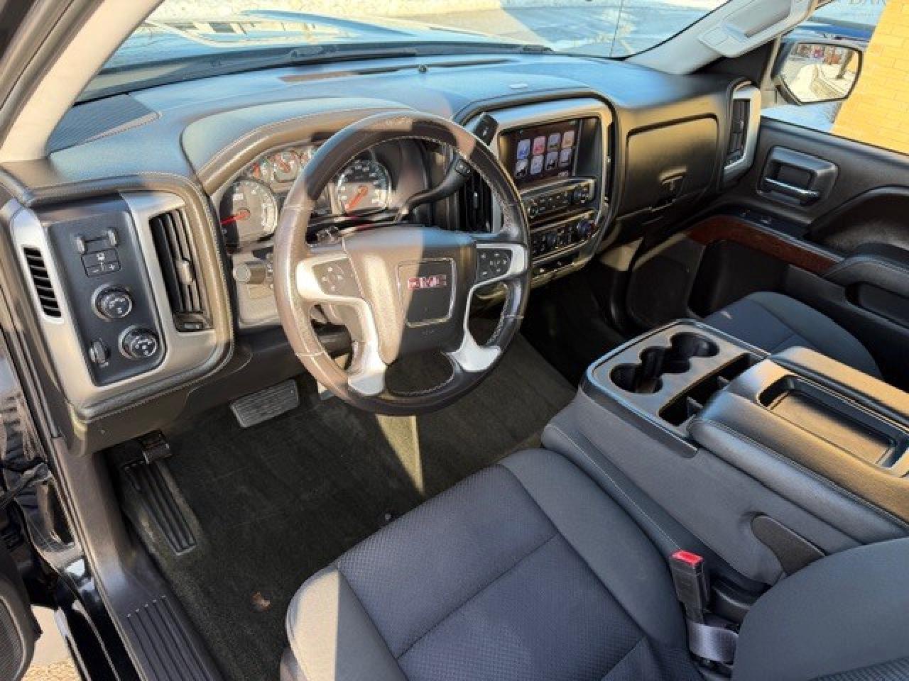 2017 GMC Sierra 1500 SLE  Z71 4WD Crew Cab Remote Starter Certified Photo