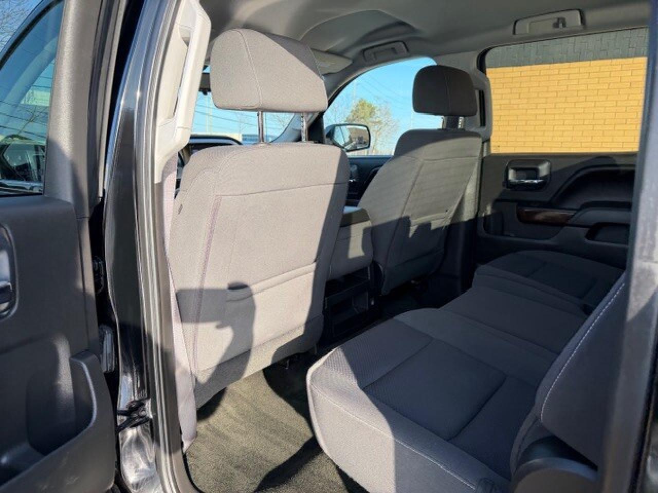 2017 GMC Sierra 1500 SLE  Z71 4WD Crew Cab Remote Starter Certified Photo