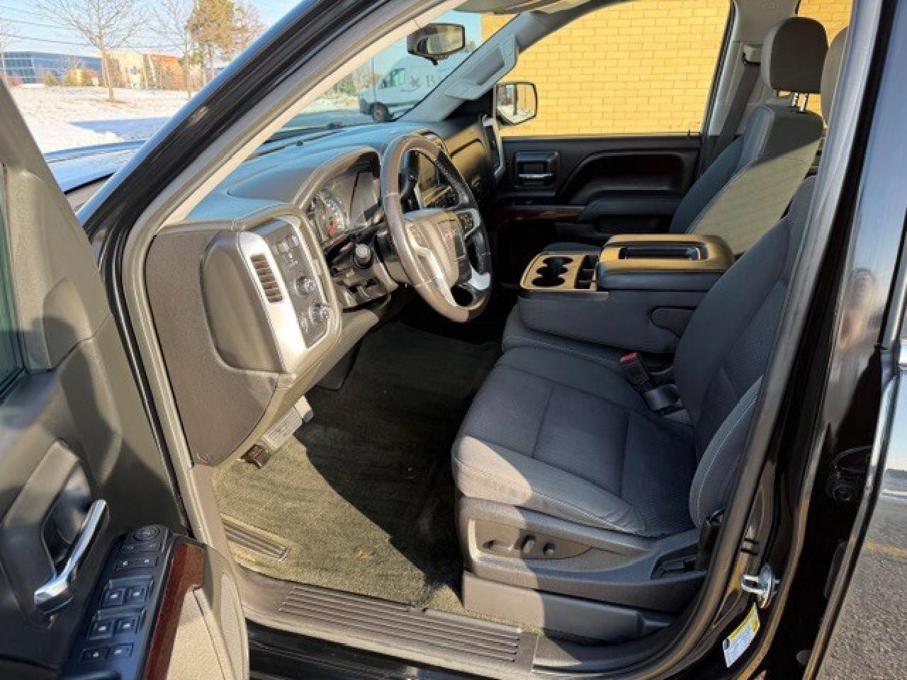 2017 GMC Sierra 1500 SLE  Z71 4WD Crew Cab Remote Starter Certified Photo