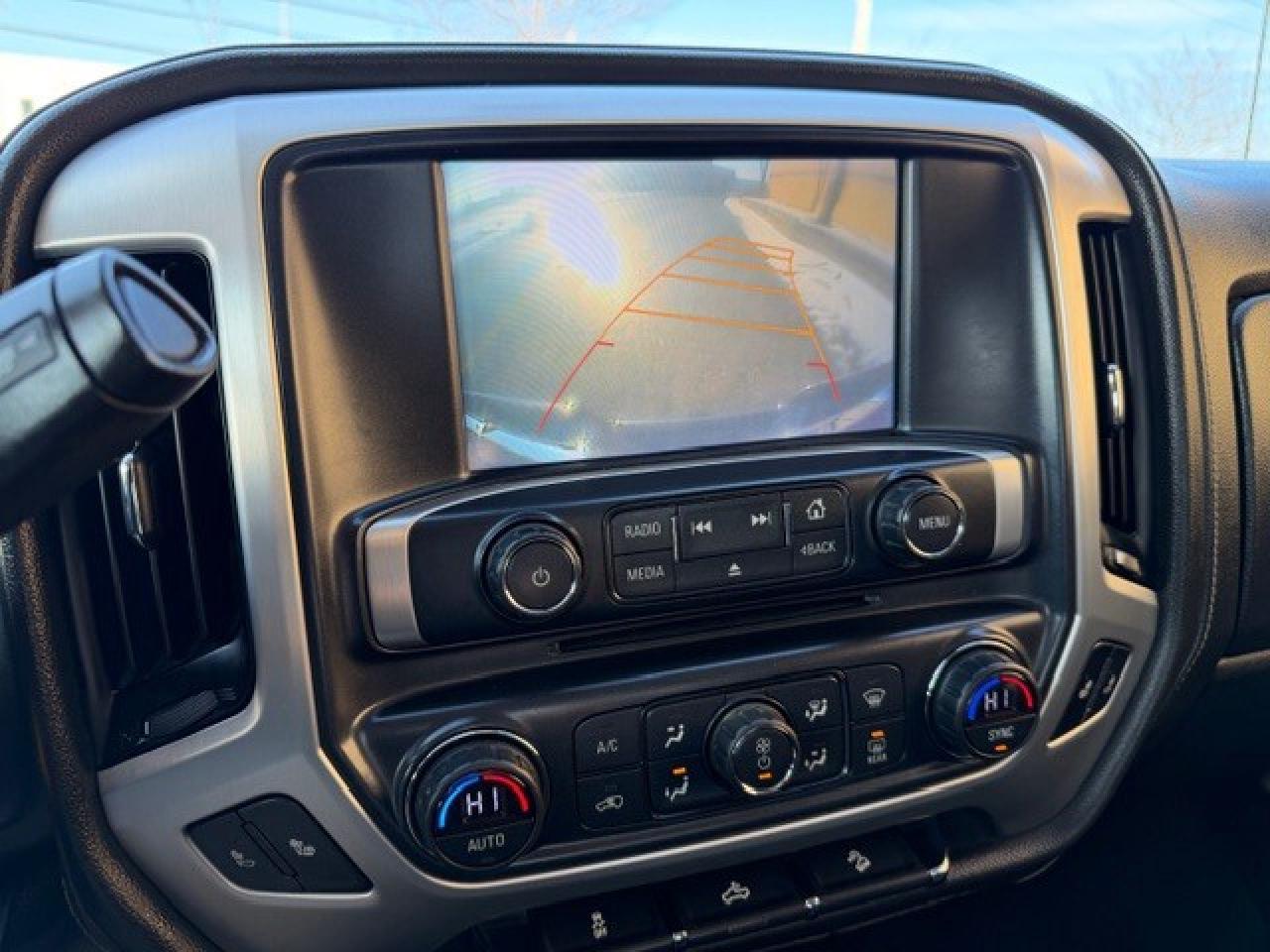 2017 GMC Sierra 1500 SLE  Z71 4WD Crew Cab Remote Starter Certified Photo