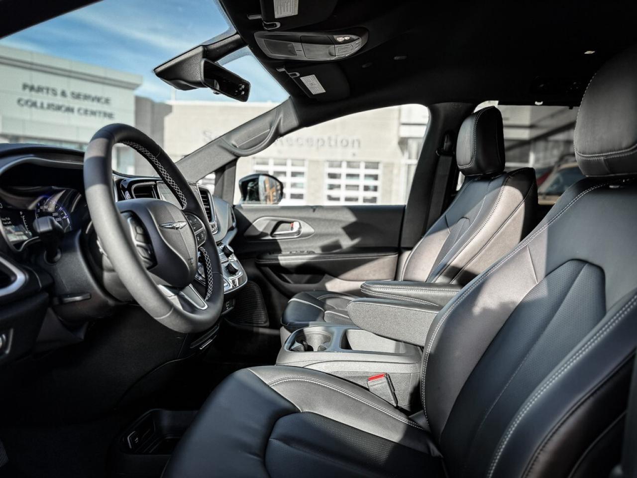 2026 Chrysler Grand Caravan SXT   PWR DOORS   HEATED SEATS   REMOTE START   CA Photo