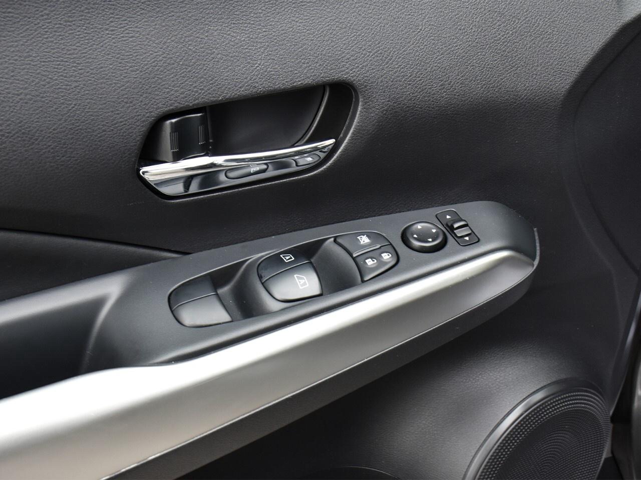 2019 Nissan Kicks SR PREMIUM, BOSE AUDIO, 360 MONITOR Photo