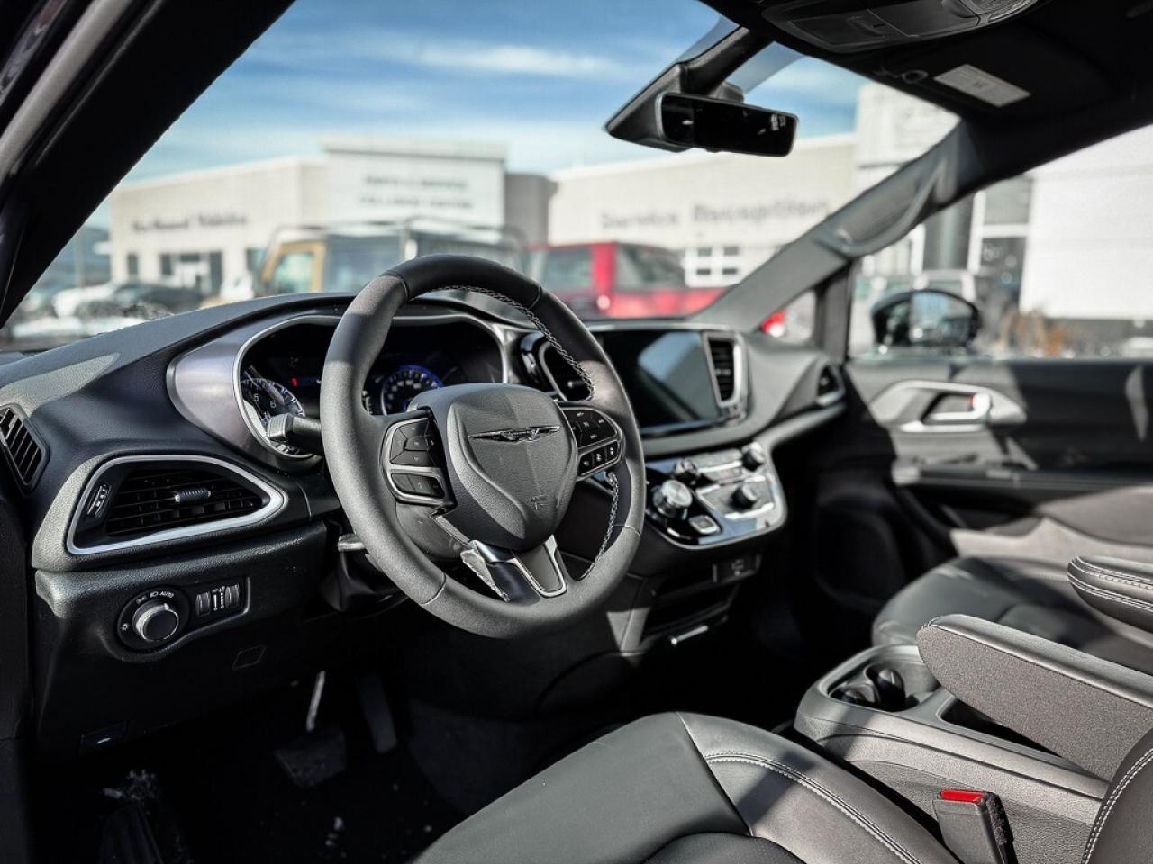 2026 Chrysler Grand Caravan SXT   PWR DOORS   HEATED SEATS   REMOTE START   CA Photo2