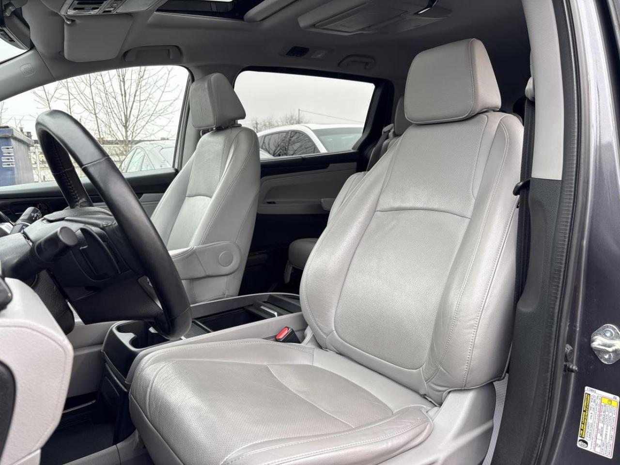 2019 Honda Odyssey Touring Photo