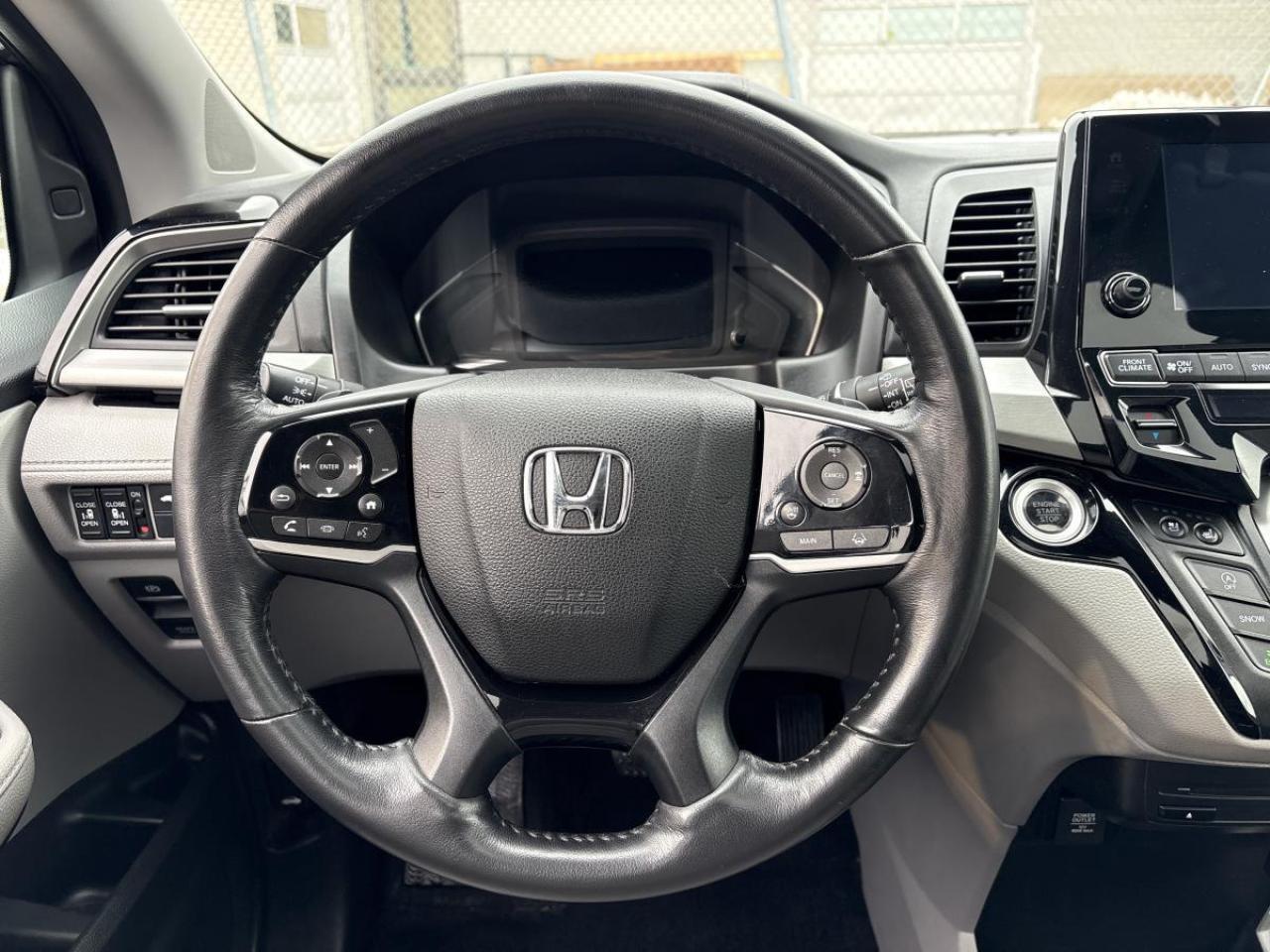 2019 Honda Odyssey Touring Photo