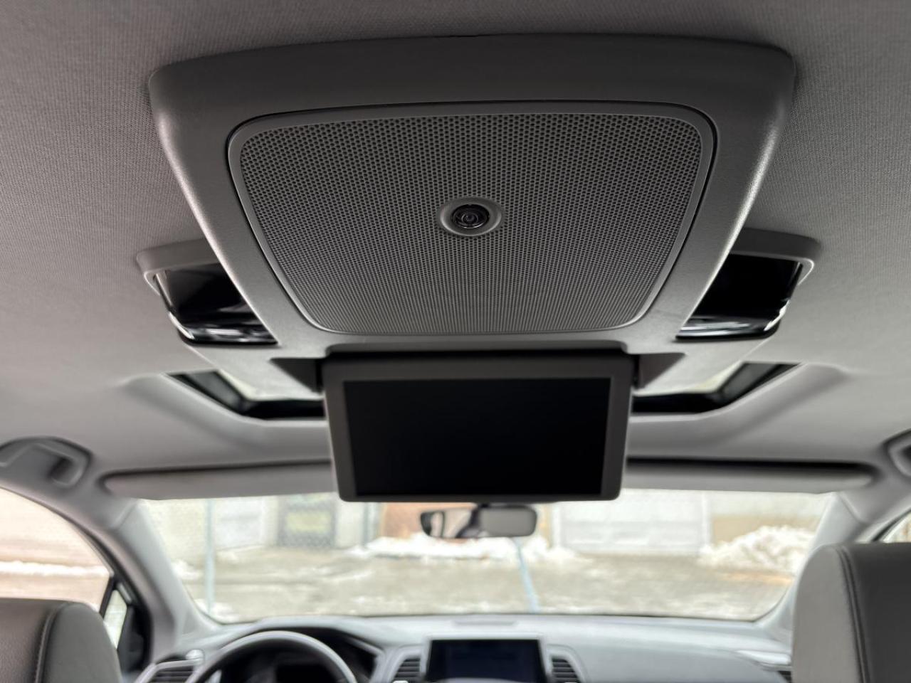 2019 Honda Odyssey Touring Photo