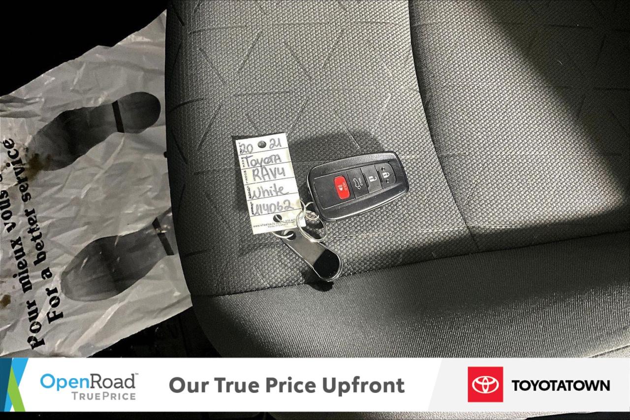 2021 Toyota RAV4 Hybrid XLE! LOADED! ELIGIBLE FOR OPEN ROAD LEASING! Photo