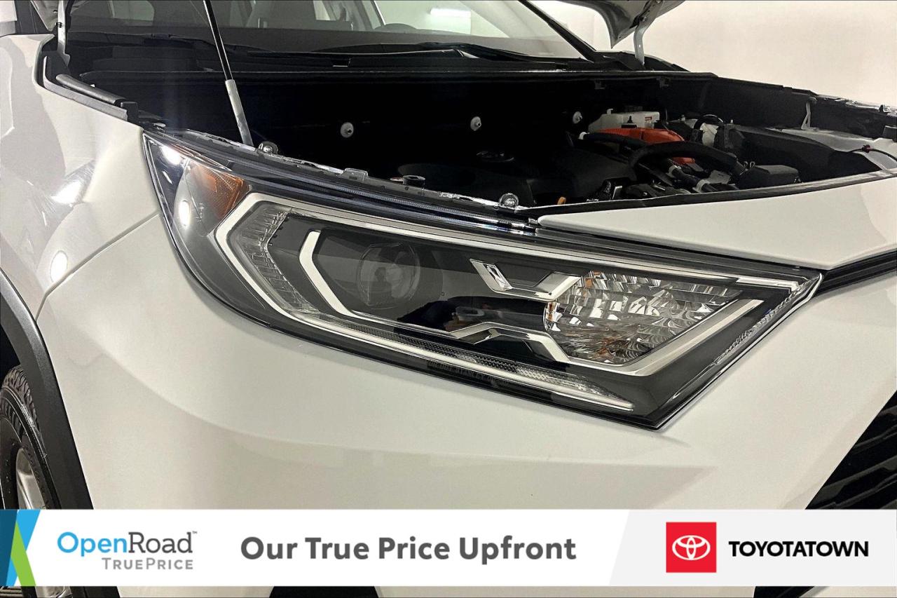 2021 Toyota RAV4 Hybrid XLE! LOADED! ELIGIBLE FOR OPEN ROAD LEASING! Photo