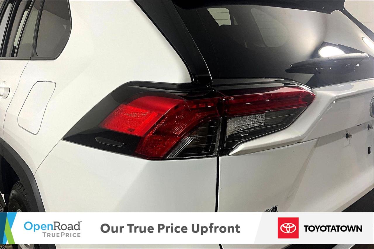 2021 Toyota RAV4 Hybrid XLE! LOADED! ELIGIBLE FOR OPEN ROAD LEASING! Photo