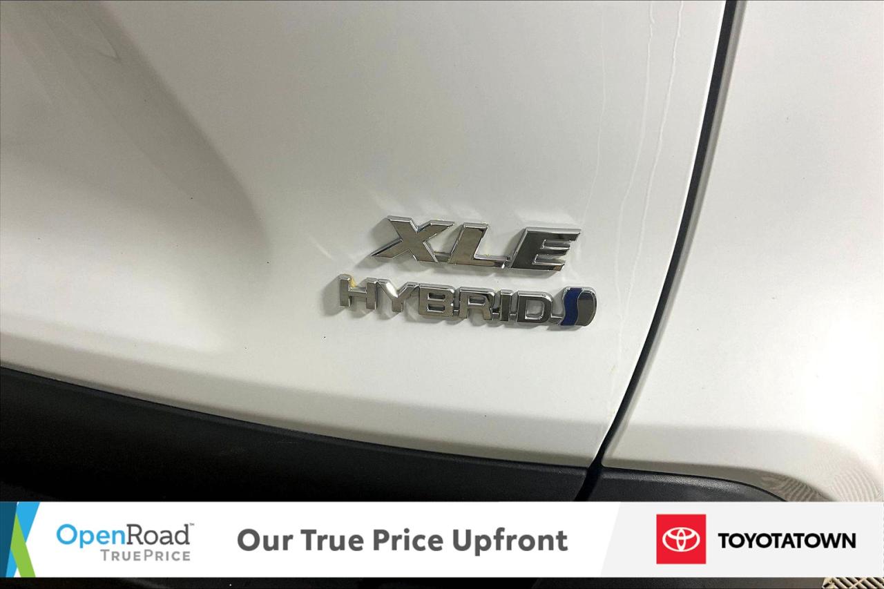 2021 Toyota RAV4 Hybrid XLE! LOADED! ELIGIBLE FOR OPEN ROAD LEASING! Photo
