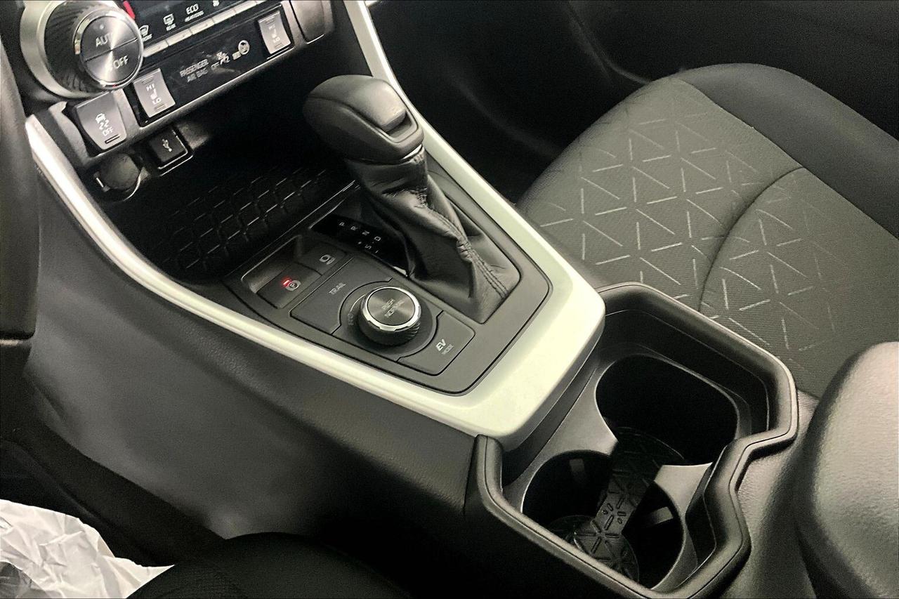 2021 Toyota RAV4 Hybrid XLE AWD Photo