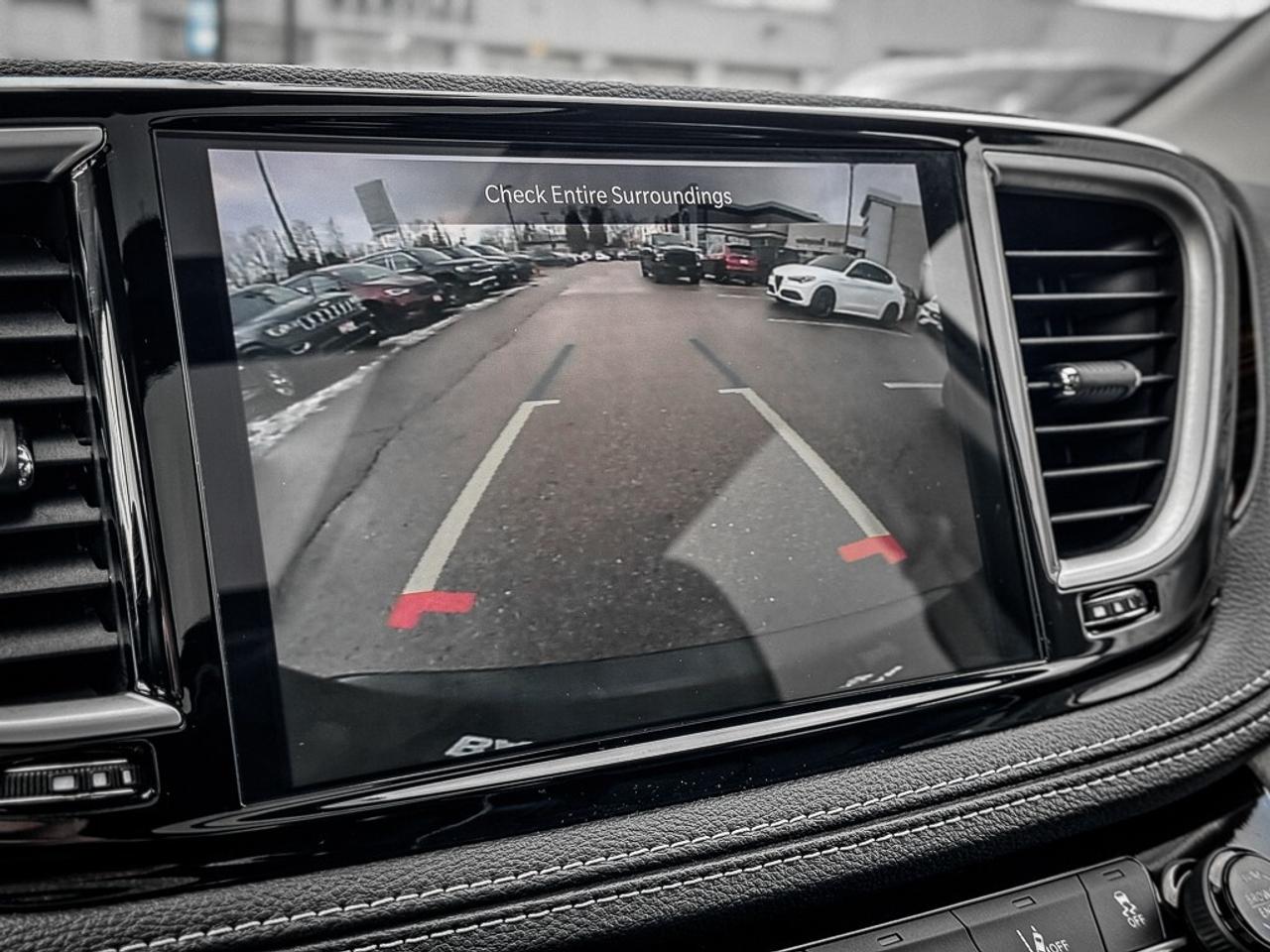 2024 Chrysler Pacifica Limited   PWR DOORS   HEATED/VENTED LEATHER   BLIN Photo