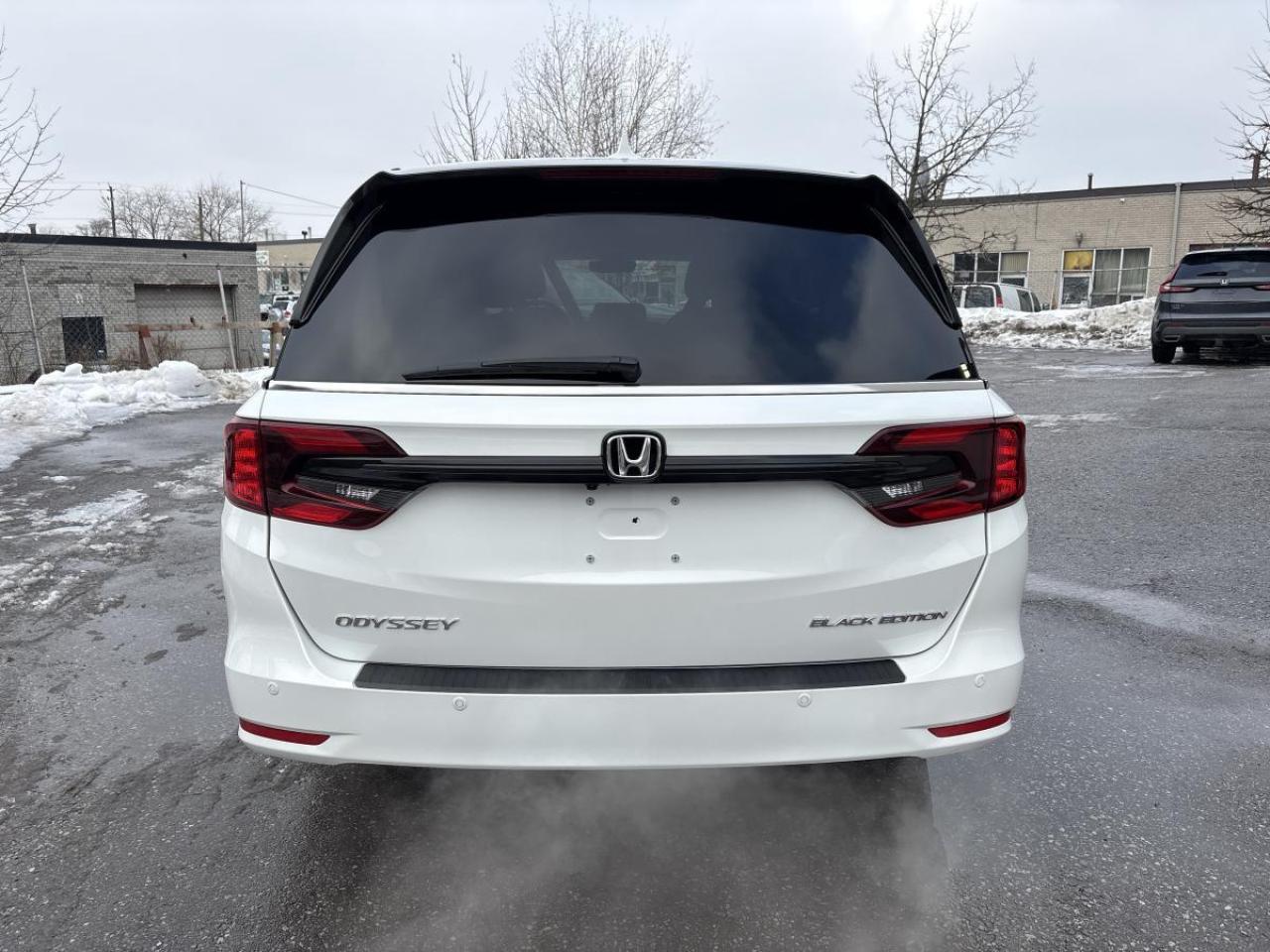 2023 Honda Odyssey Black Ed Honda Certified 7YR/160K Warranty Photo