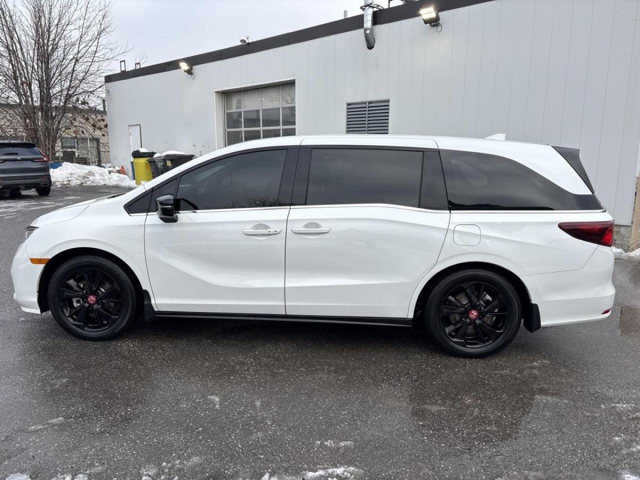 2023 Honda Odyssey Black Ed Honda Certified 7YR/160K Warranty Photo