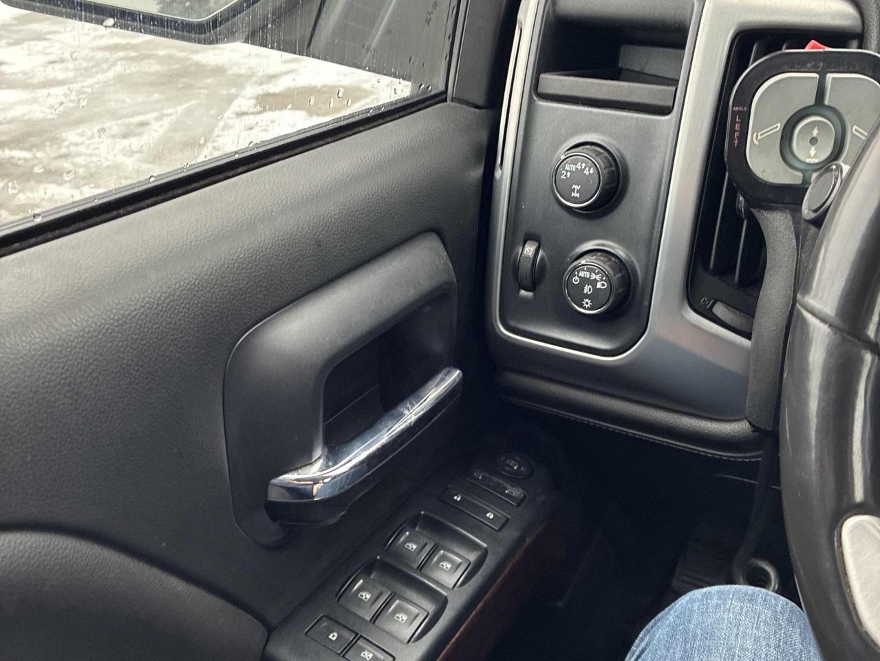 2017 GMC Sierra 1500 SLE 4WD **BOSS SNOW PLOW** CREW CAB-SHORT BOX! Photo