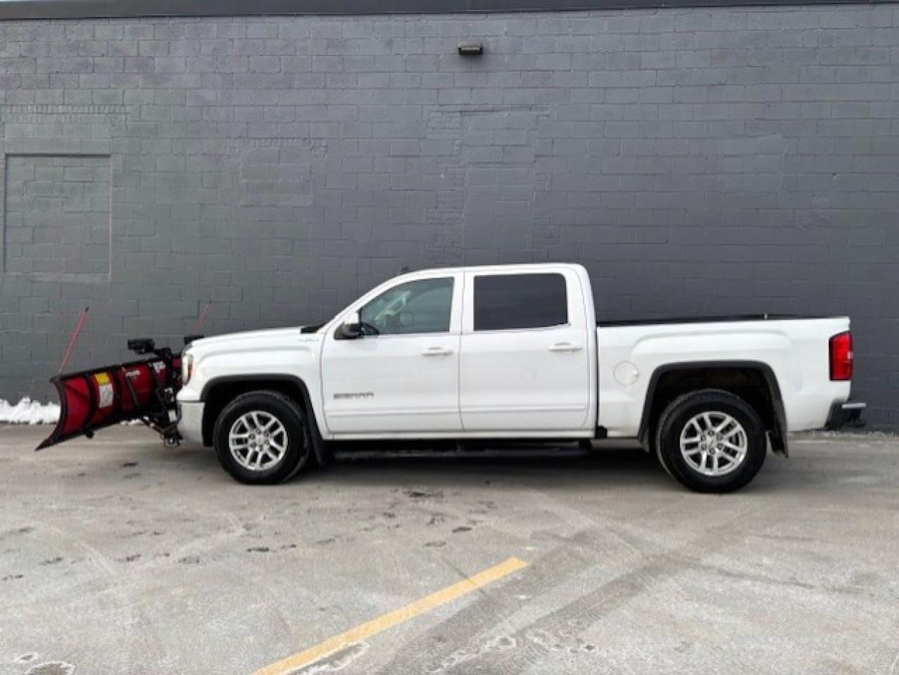 2017 GMC Sierra 1500 SLE 4WD **BOSS SNOW PLOW** CREW CAB-SHORT BOX! Photo