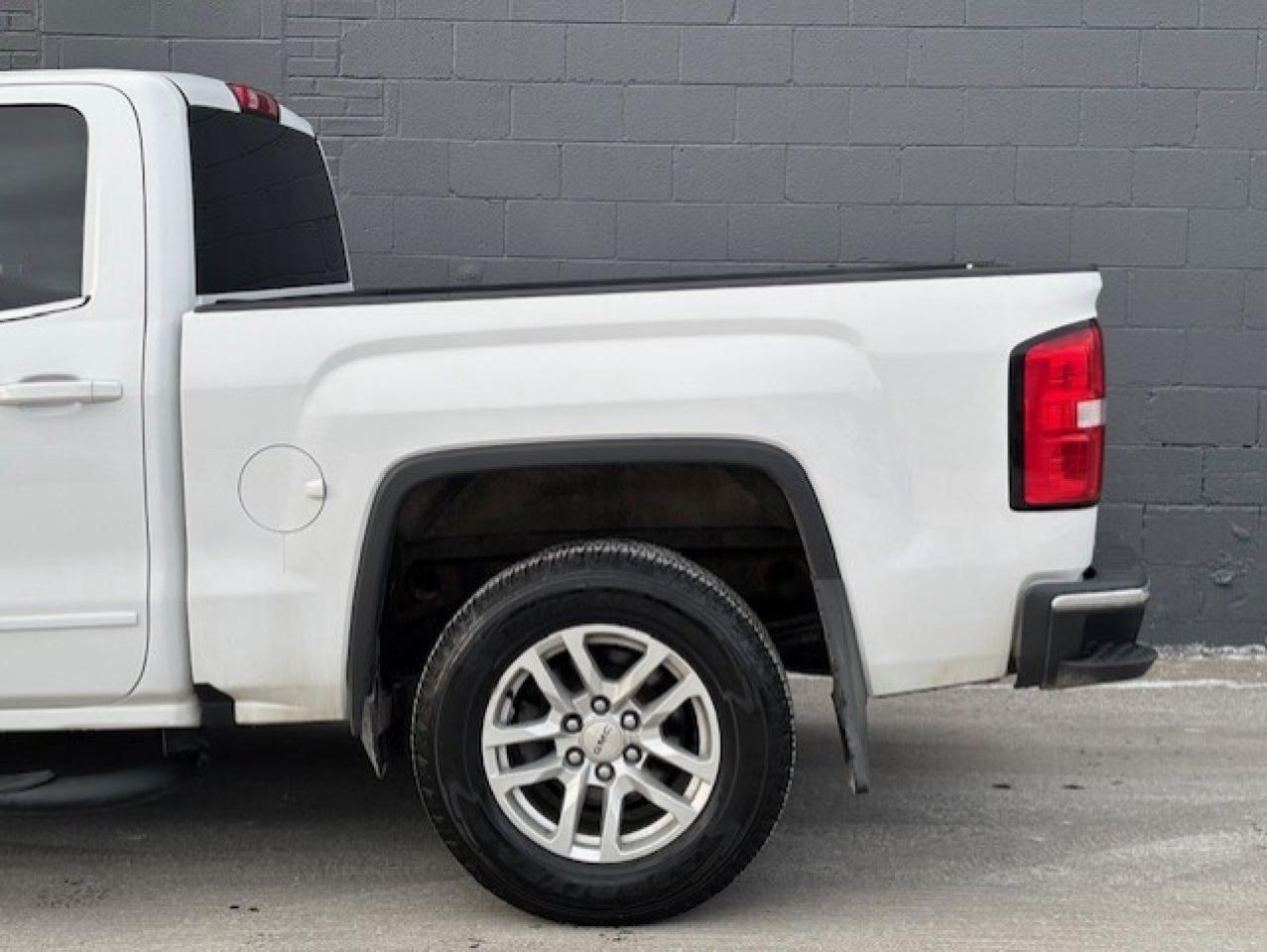 2017 GMC Sierra 1500 SLE 4WD **BOSS SNOW PLOW** CREW CAB-SHORT BOX! Photo