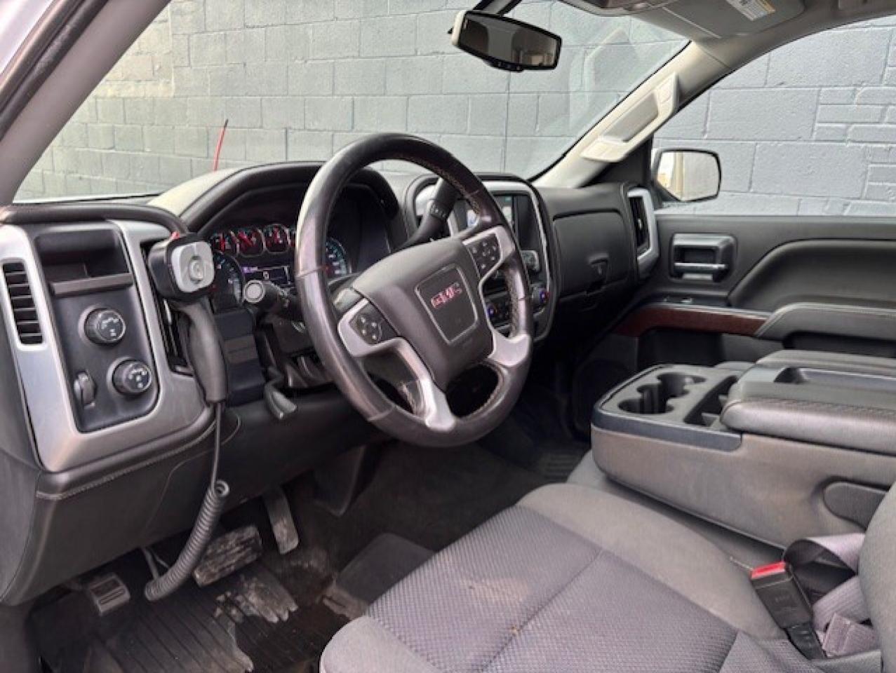 2017 GMC Sierra 1500 SLE 4WD **BOSS SNOW PLOW** CREW CAB-SHORT BOX! Photo