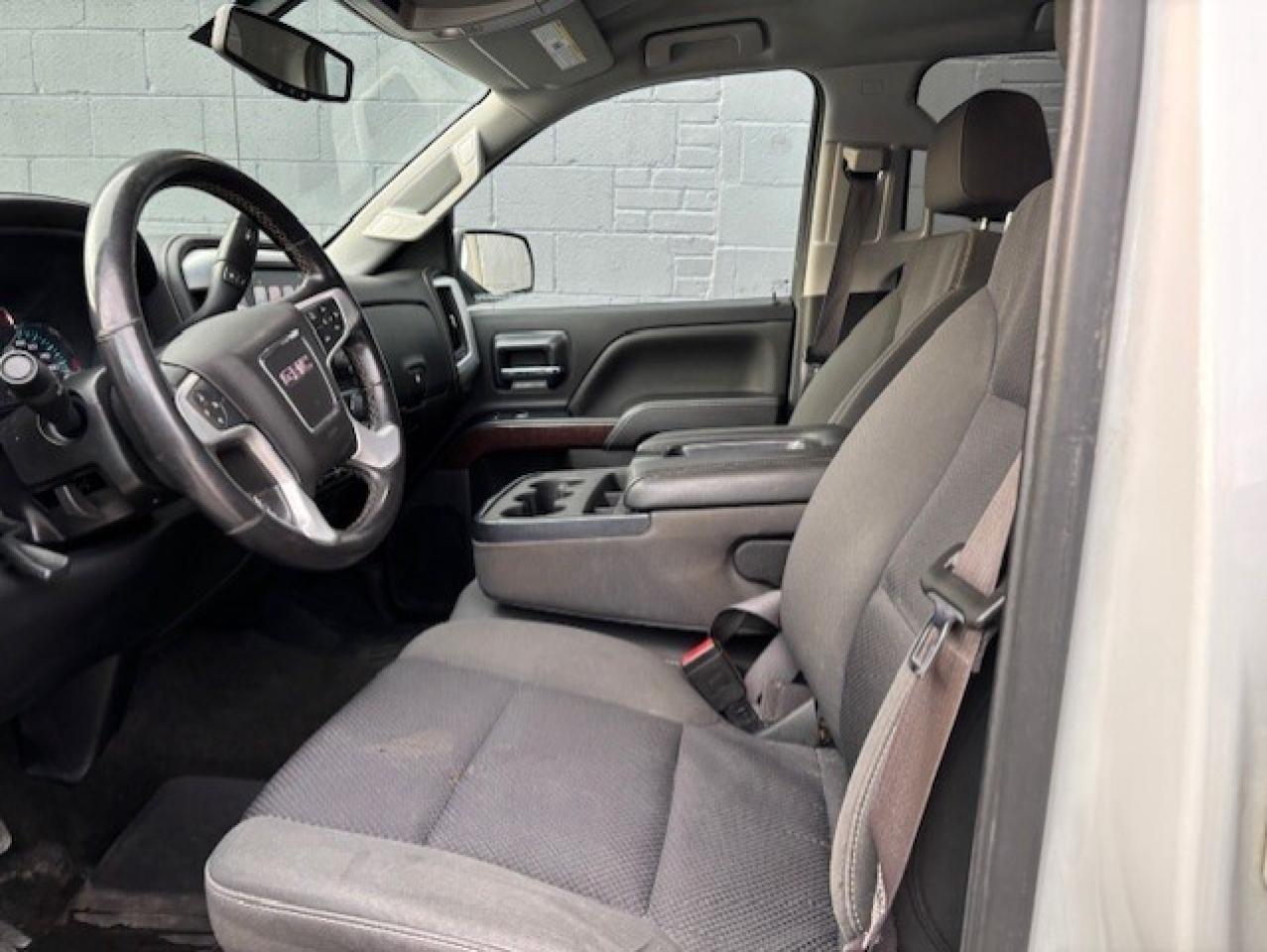 2017 GMC Sierra 1500 SLE 4WD **BOSS SNOW PLOW** CREW CAB-SHORT BOX! Photo