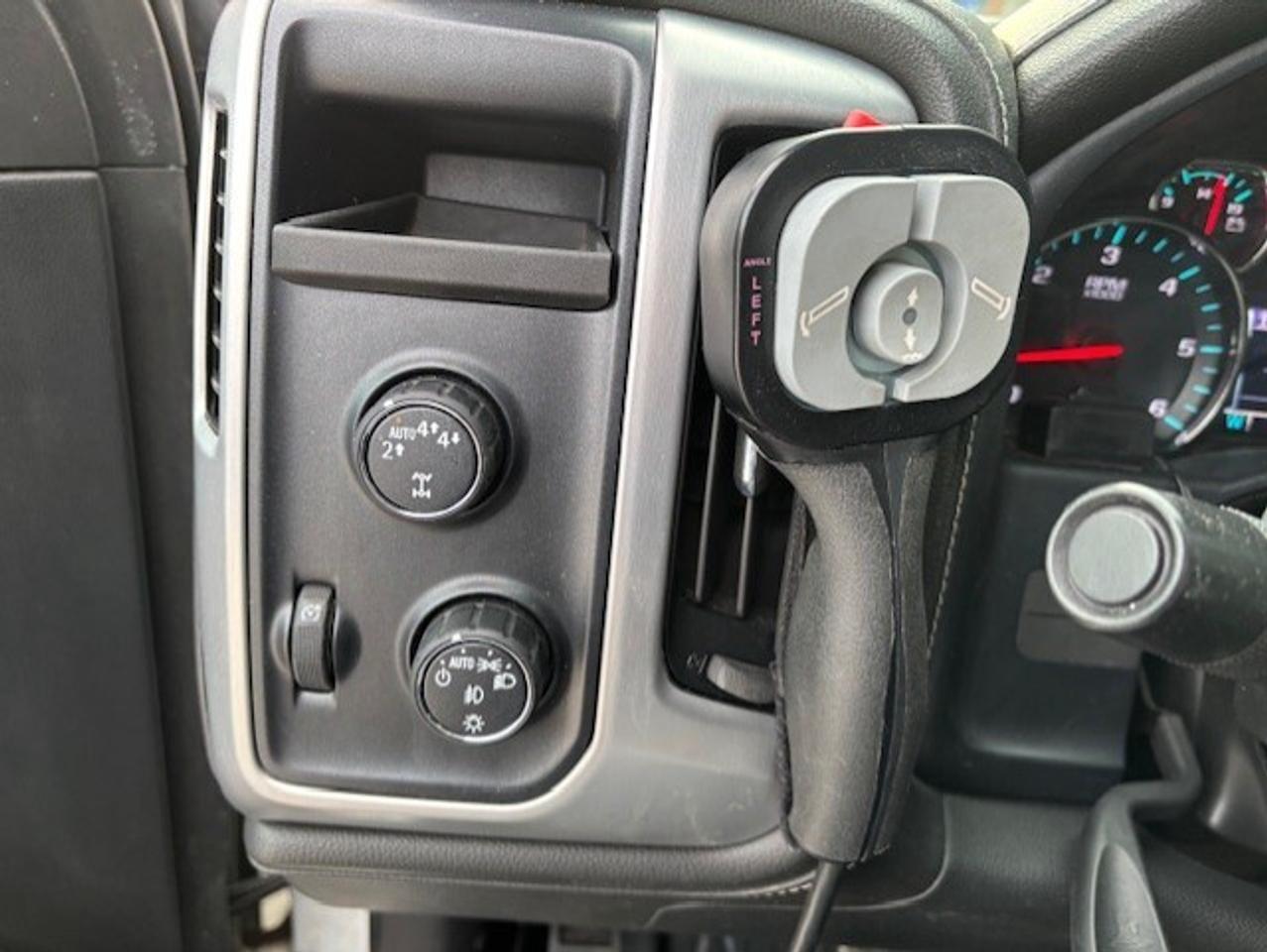 2017 GMC Sierra 1500 SLE 4WD **BOSS SNOW PLOW** CREW CAB-SHORT BOX! Photo