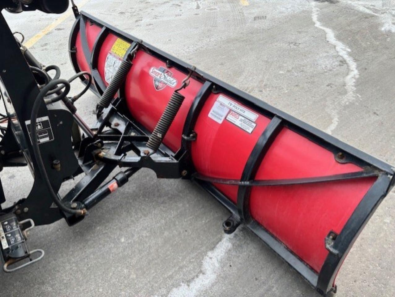 2017 GMC Sierra 1500 SLE 4WD **BOSS SNOW PLOW** CREW CAB-SHORT BOX! Photo