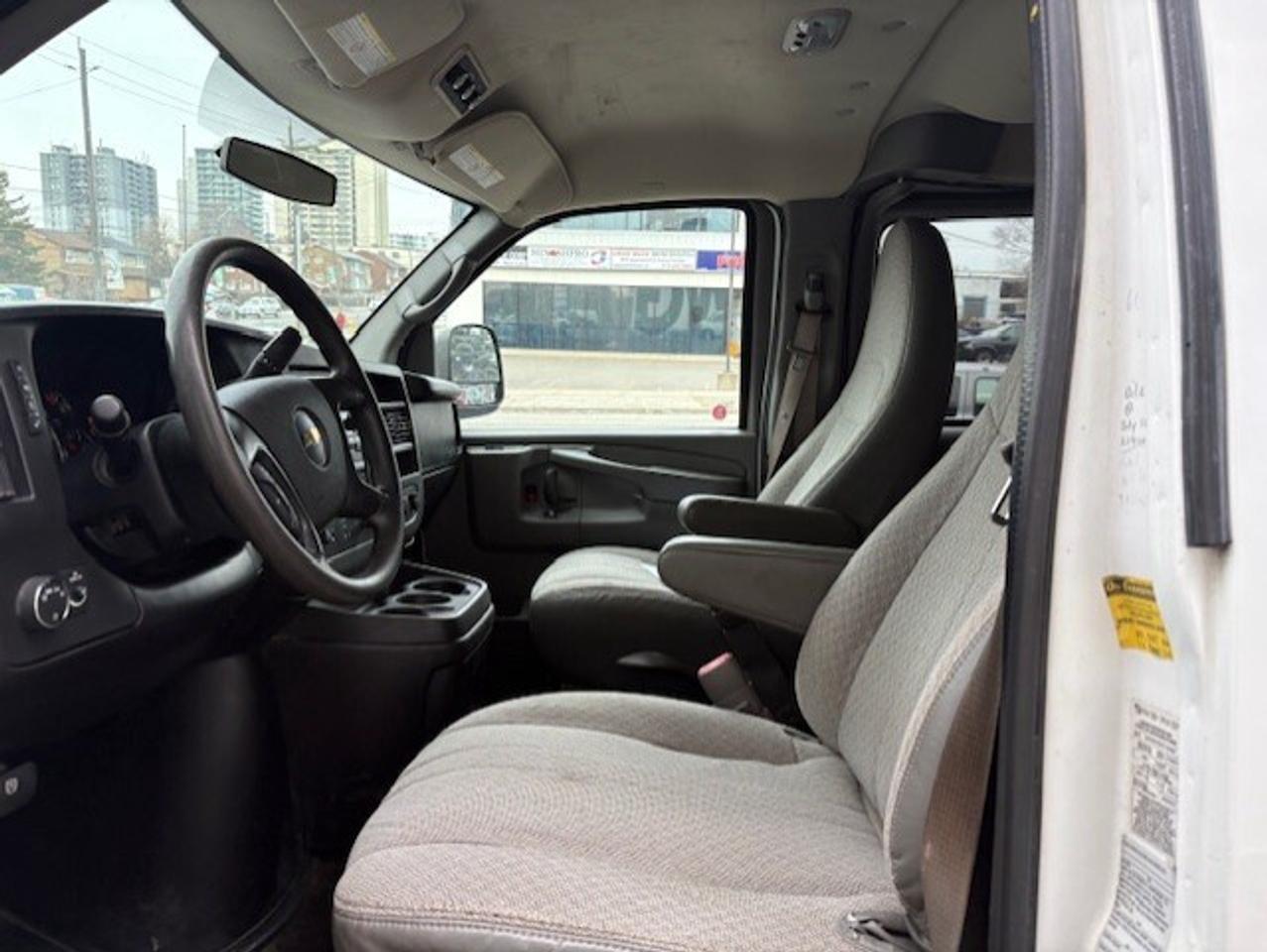 2012 Chevrolet Express Passenger 3500 **12 PASS-SLIDING DOOR-NEW BRAKES-CERTIFIED** Photo