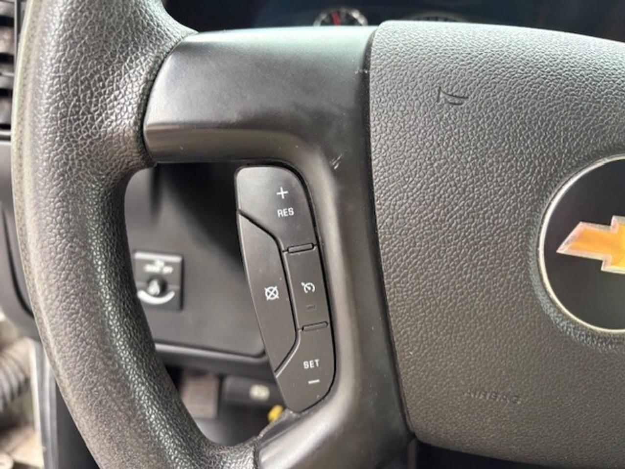 2012 Chevrolet Express Passenger 3500 **12 PASS-SLIDING DOOR-NEW BRAKES-CERTIFIED** Photo