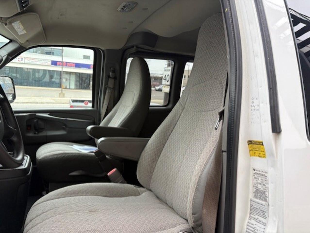 2012 Chevrolet Express Passenger 3500 **12 PASS-SLIDING DOOR-NEW BRAKES-CERTIFIED** Photo