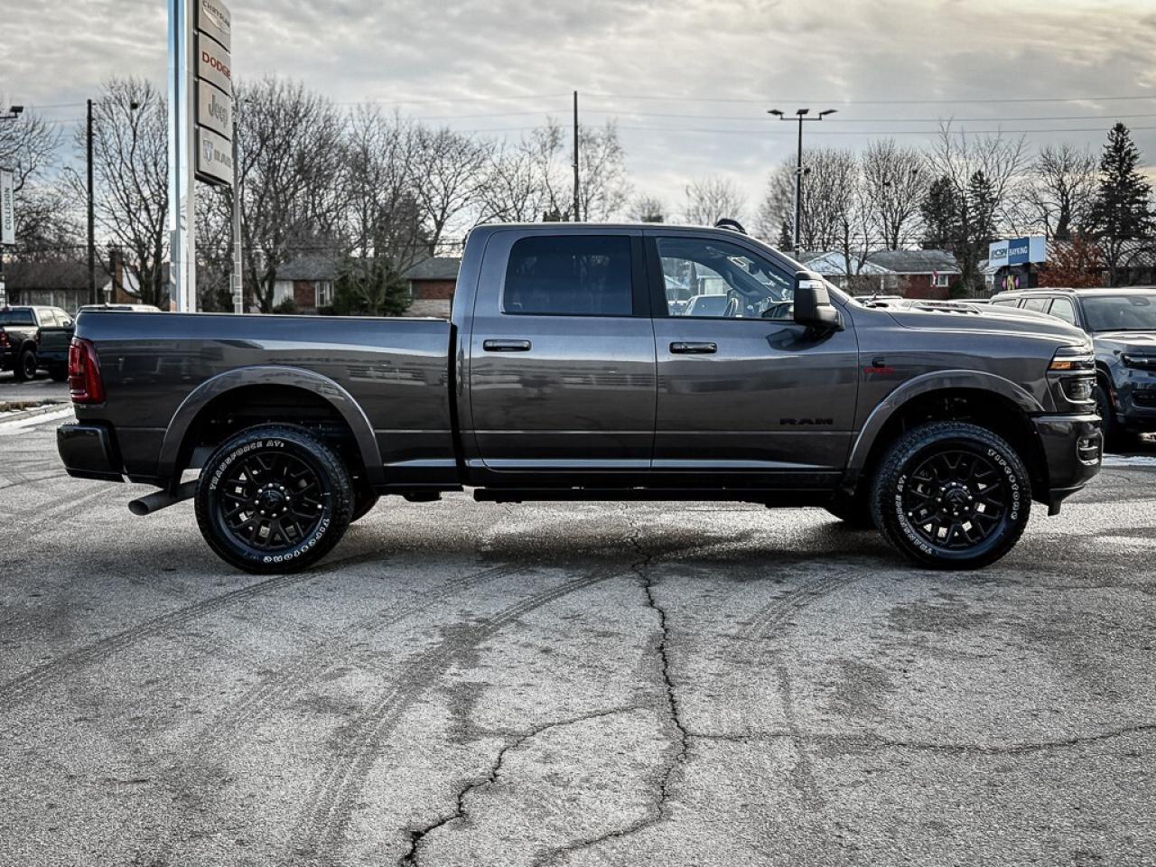 2025 RAM 2500 Limited   CREW    LEVEL 1   5TH WHEEL PREP    TOW Photo