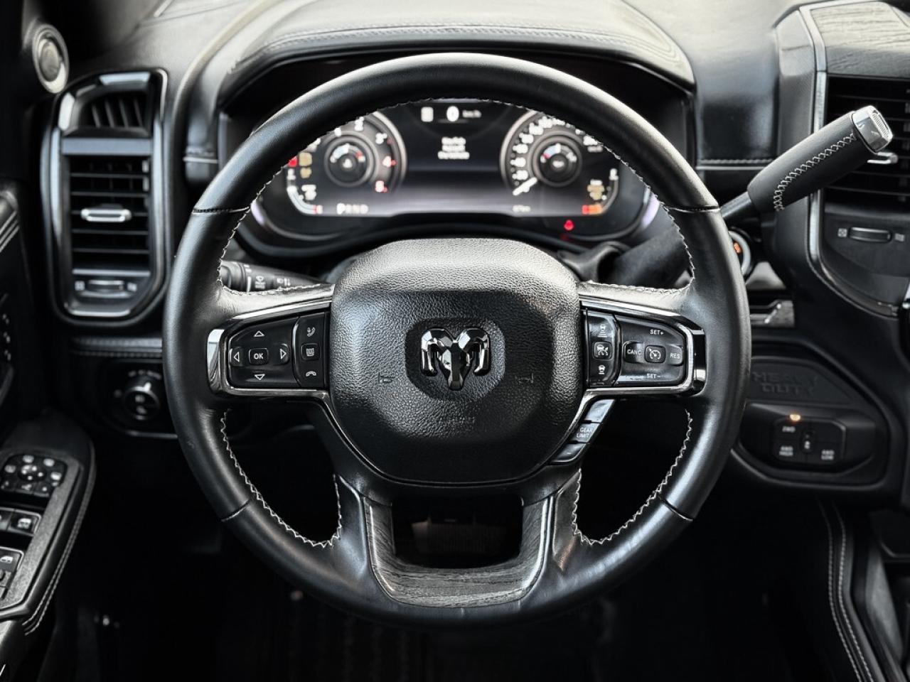 2025 RAM 2500 Limited   CREW   CUMMINS   5TH WHEEL PREP   LEVEL Photo