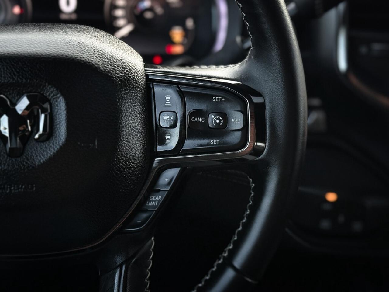 2025 RAM 2500 Limited   CREW    LEVEL 1   5TH WHEEL PREP    TOW Photo