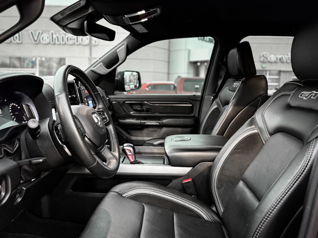 2023 RAM 1500 Rebel   CREW   HEMI   G/T PKG   LEVEL 2   12INCH D Photo3