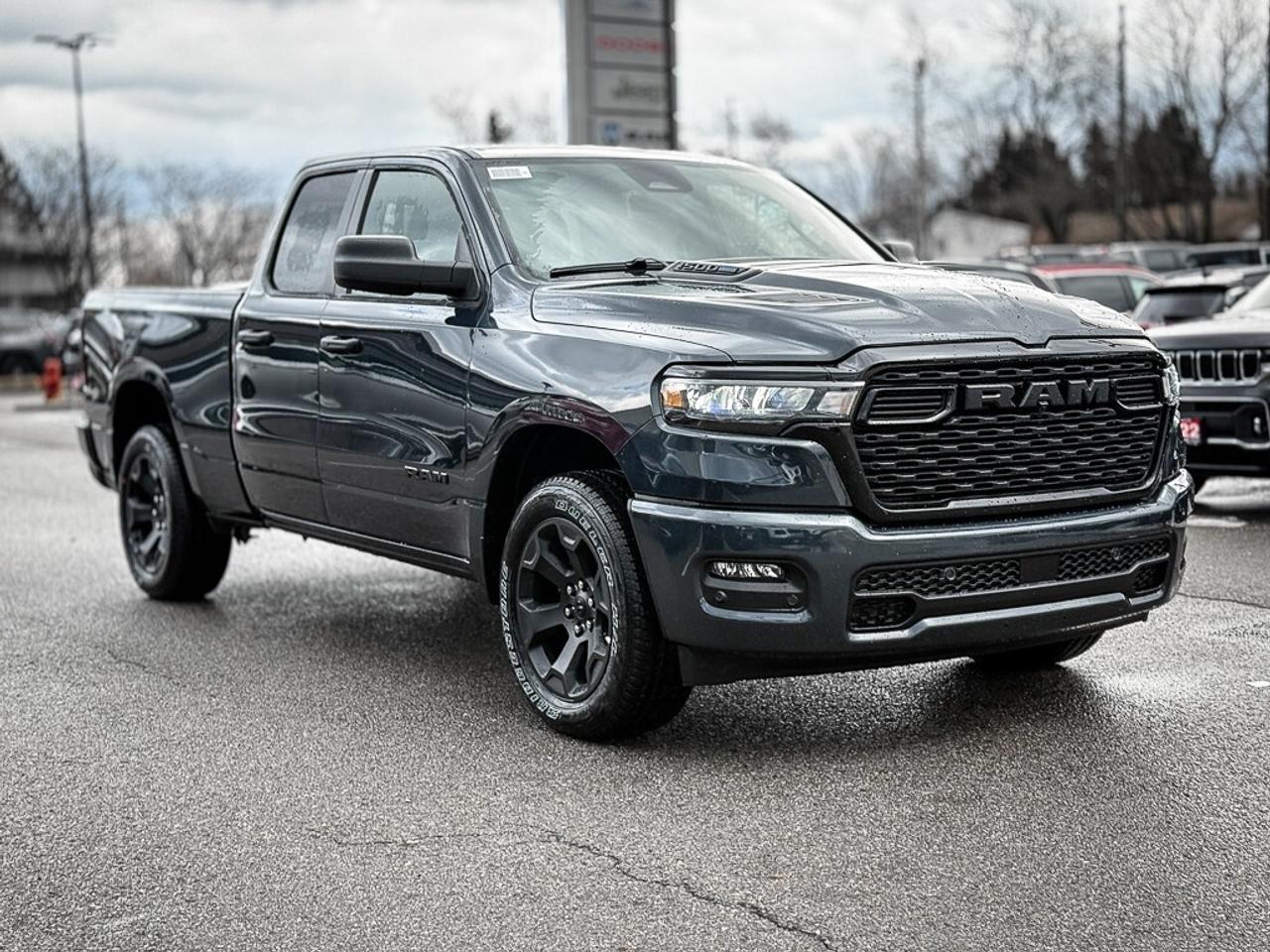 2025 RAM 1500 Tradesman   QUAD   V6   BLACK EXPRESS EDITION Photo2